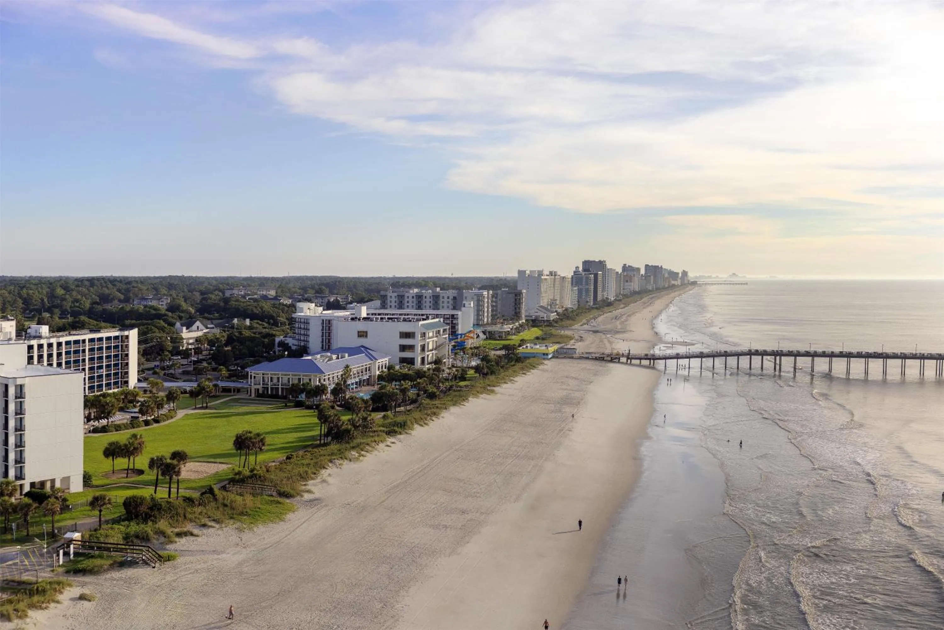 Property building in The Ellie Beach Resort Myrtle Beach, Tapestry By Hilton