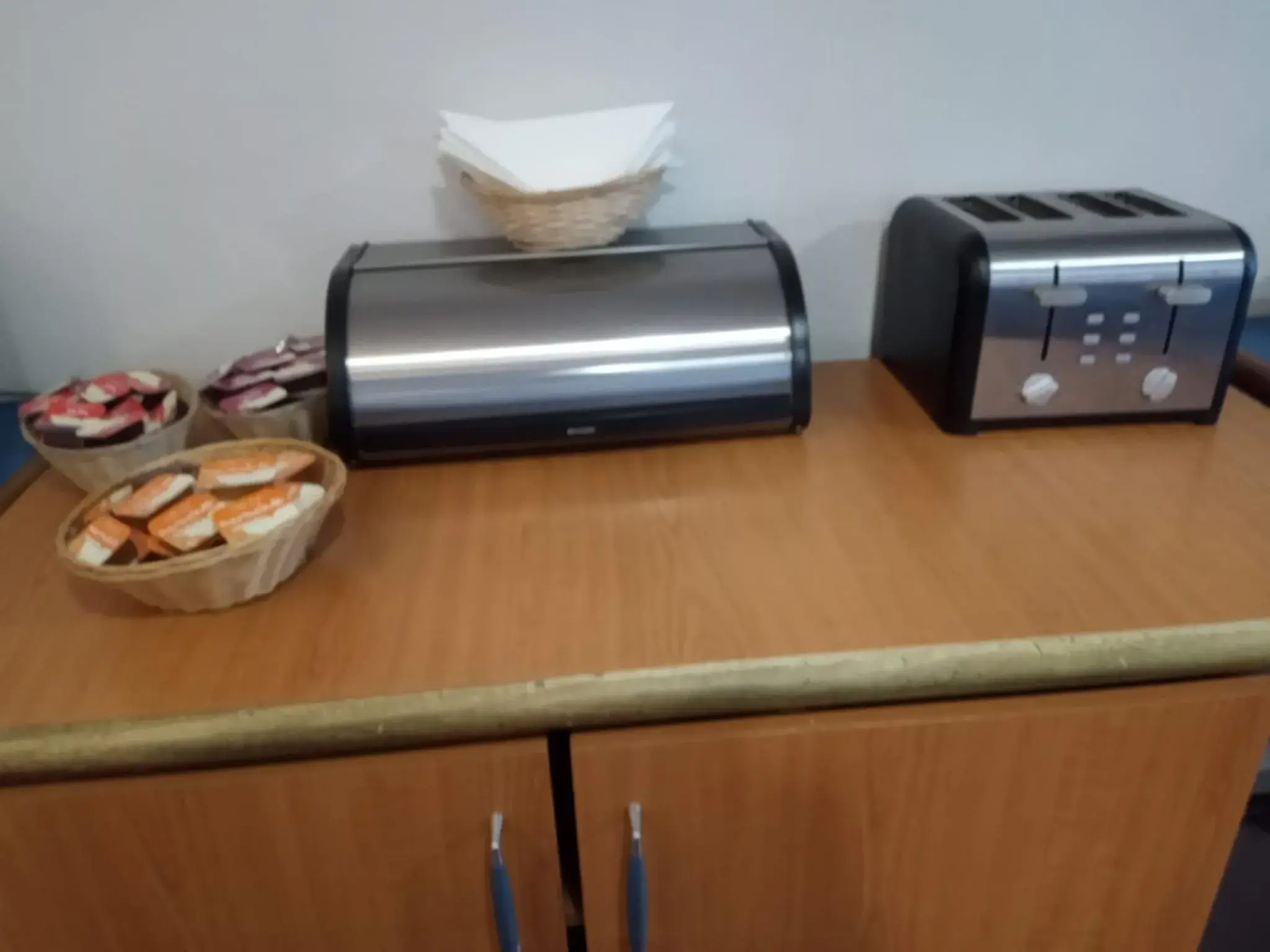 Breakfast in Redwings Lodge Sawtry Huntingdon Breakfast in Redwings Lodge Sawtry Huntingdon