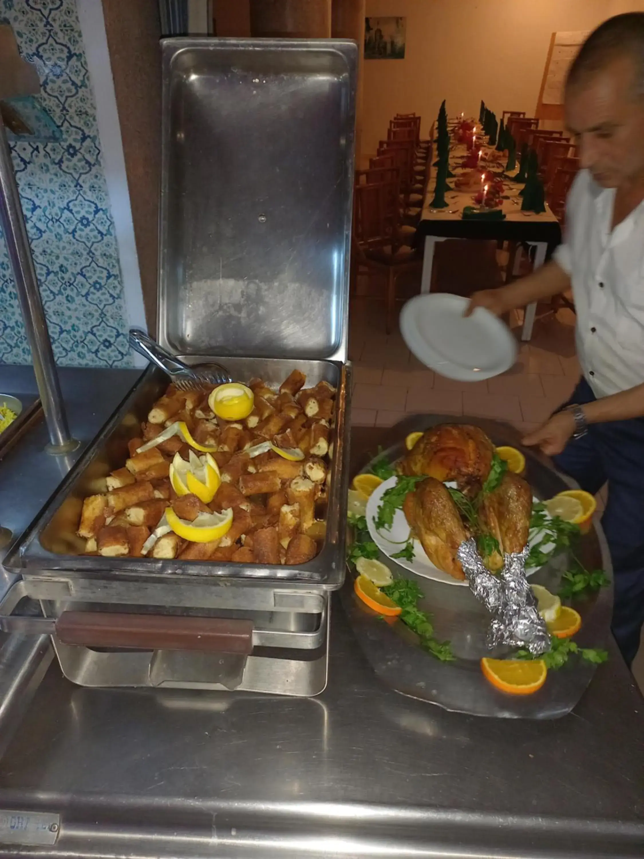 Restaurant/places to eat in Hotel Le Khalife Restaurant/places to eat in Hotel Le Khalife