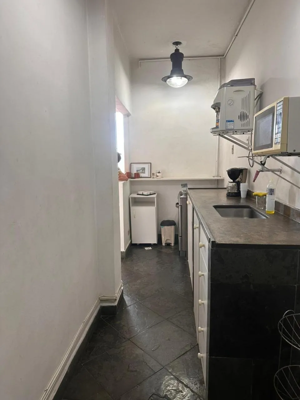 Kitchen or kitchenette in Varanda de Copacabana