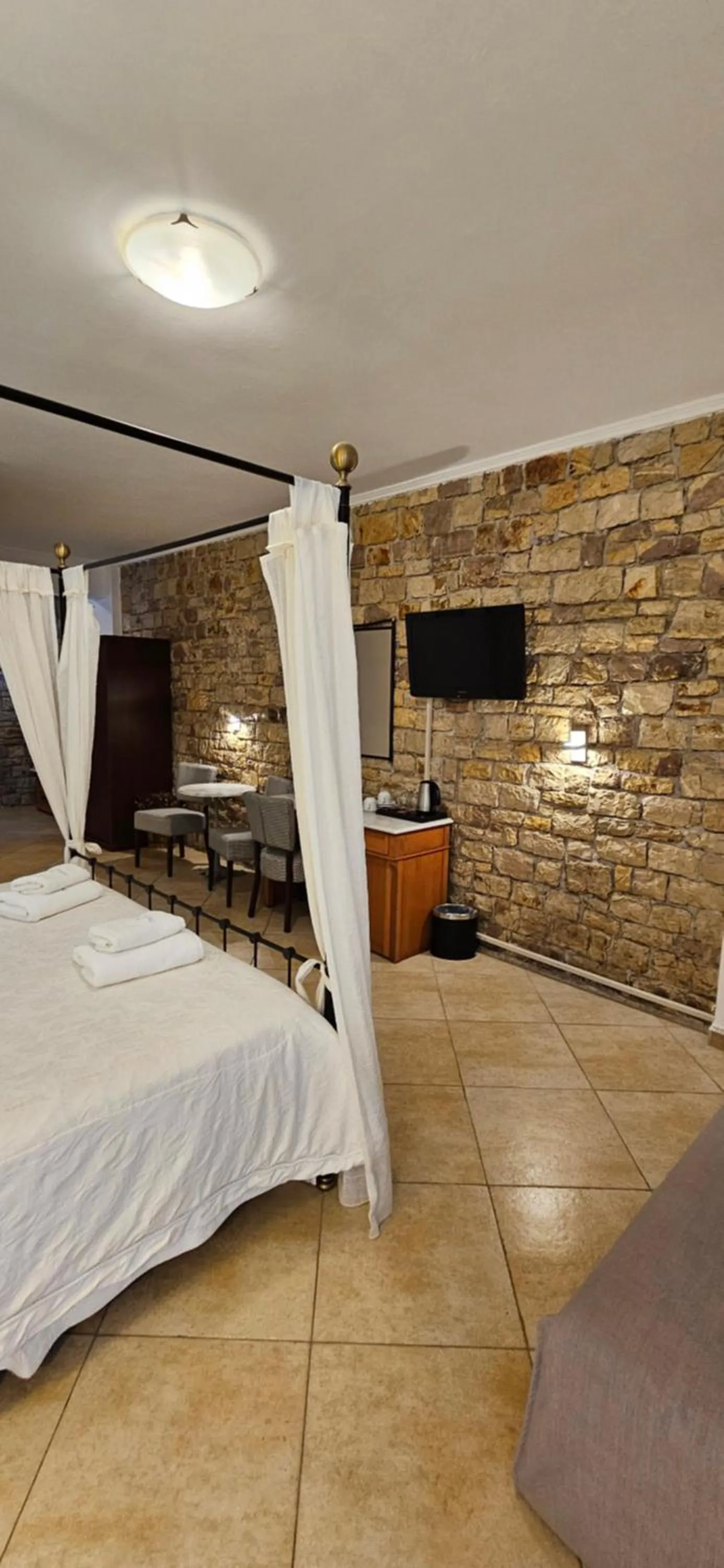 Bed in Olympic Village Hotel & SPA