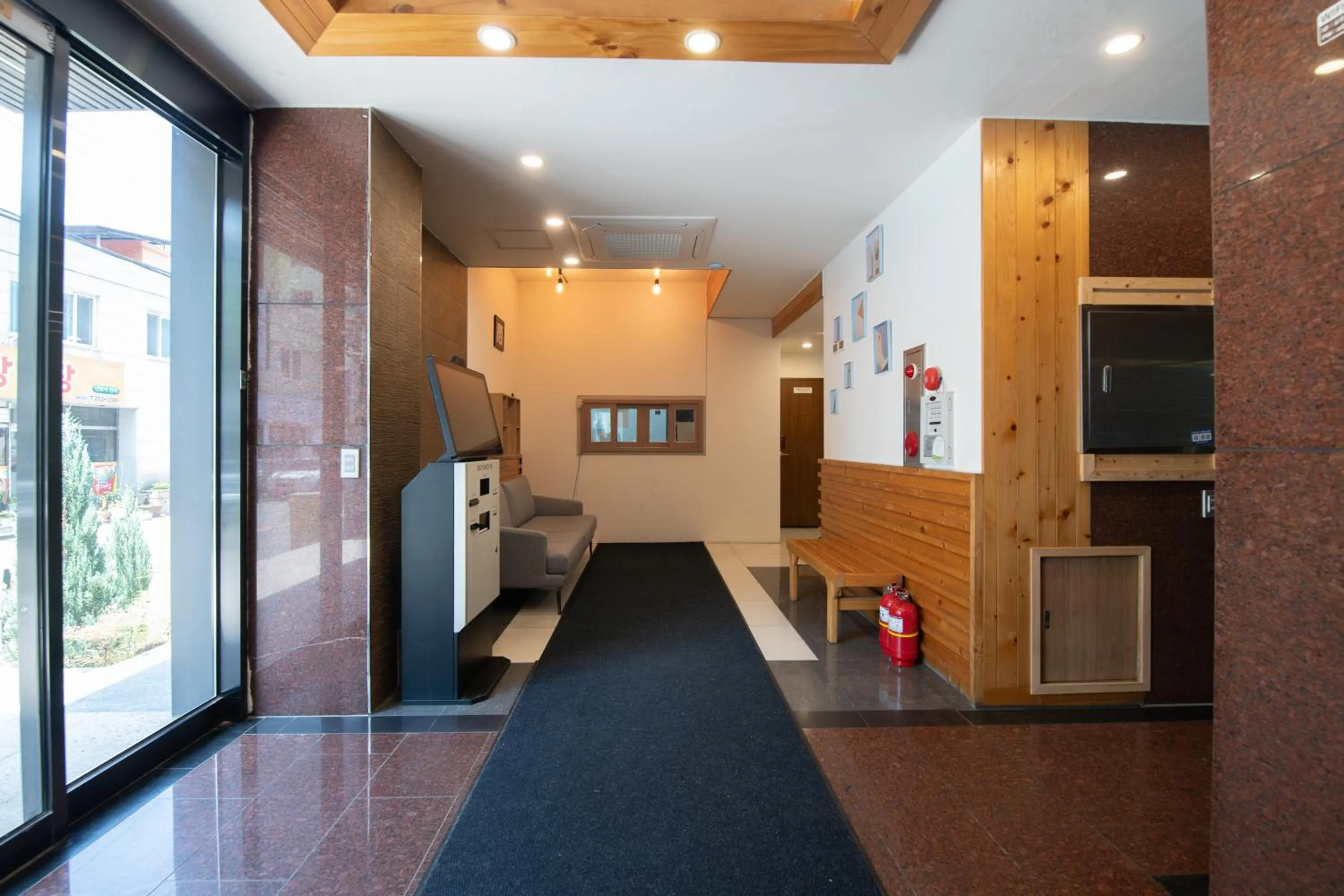 Property building in Gung Business Hotel