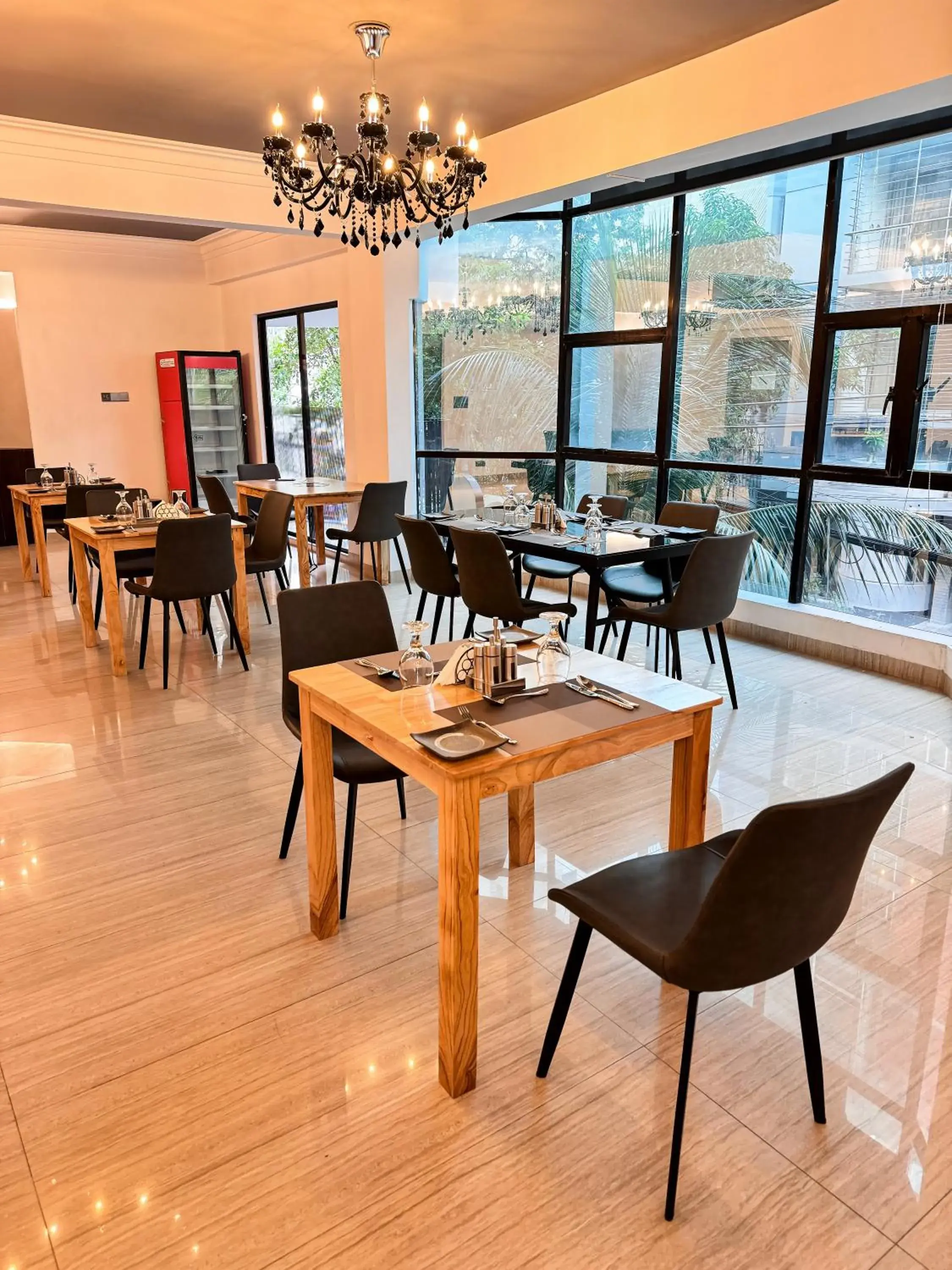 Restaurant/places to eat in Hotel Omni Residency Baridhara Restaurant/places to eat in Hotel Omni Residency Baridhara
