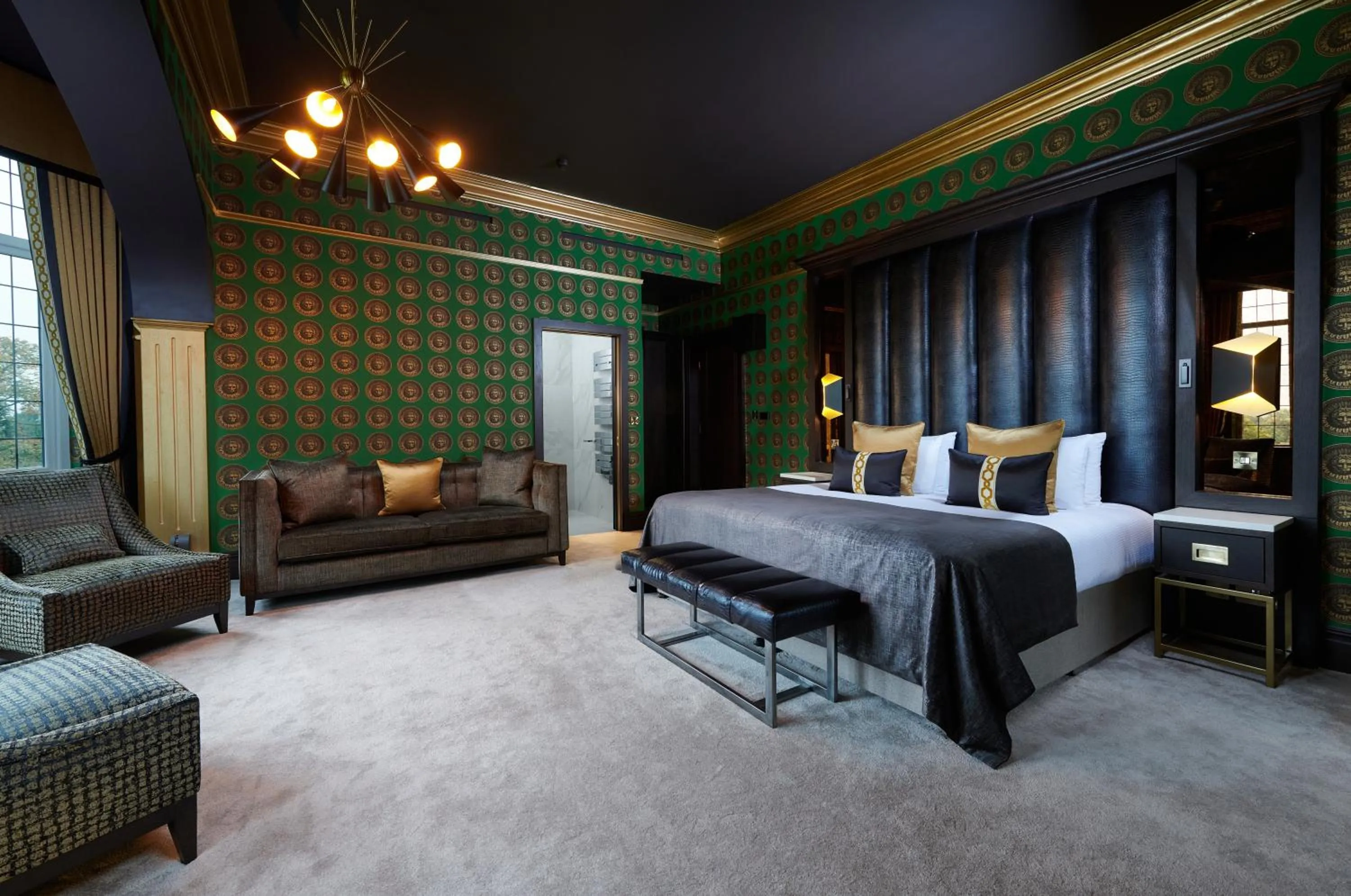 Bed in Aldwark Manor Estate