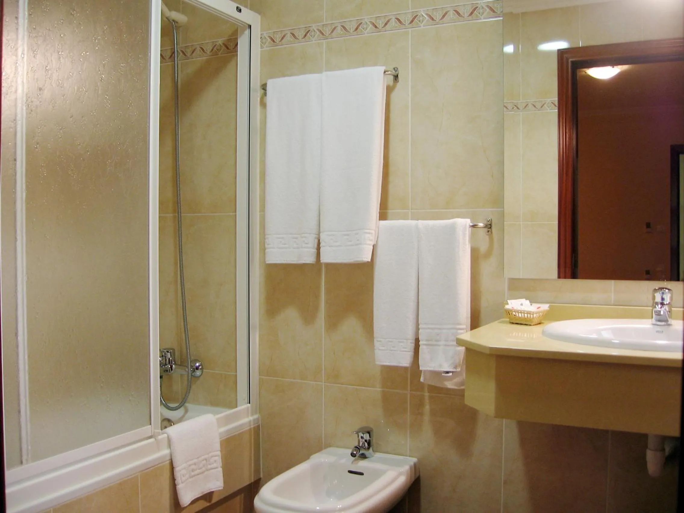 Bathroom in Hotel Avión by Bossh! Hotels