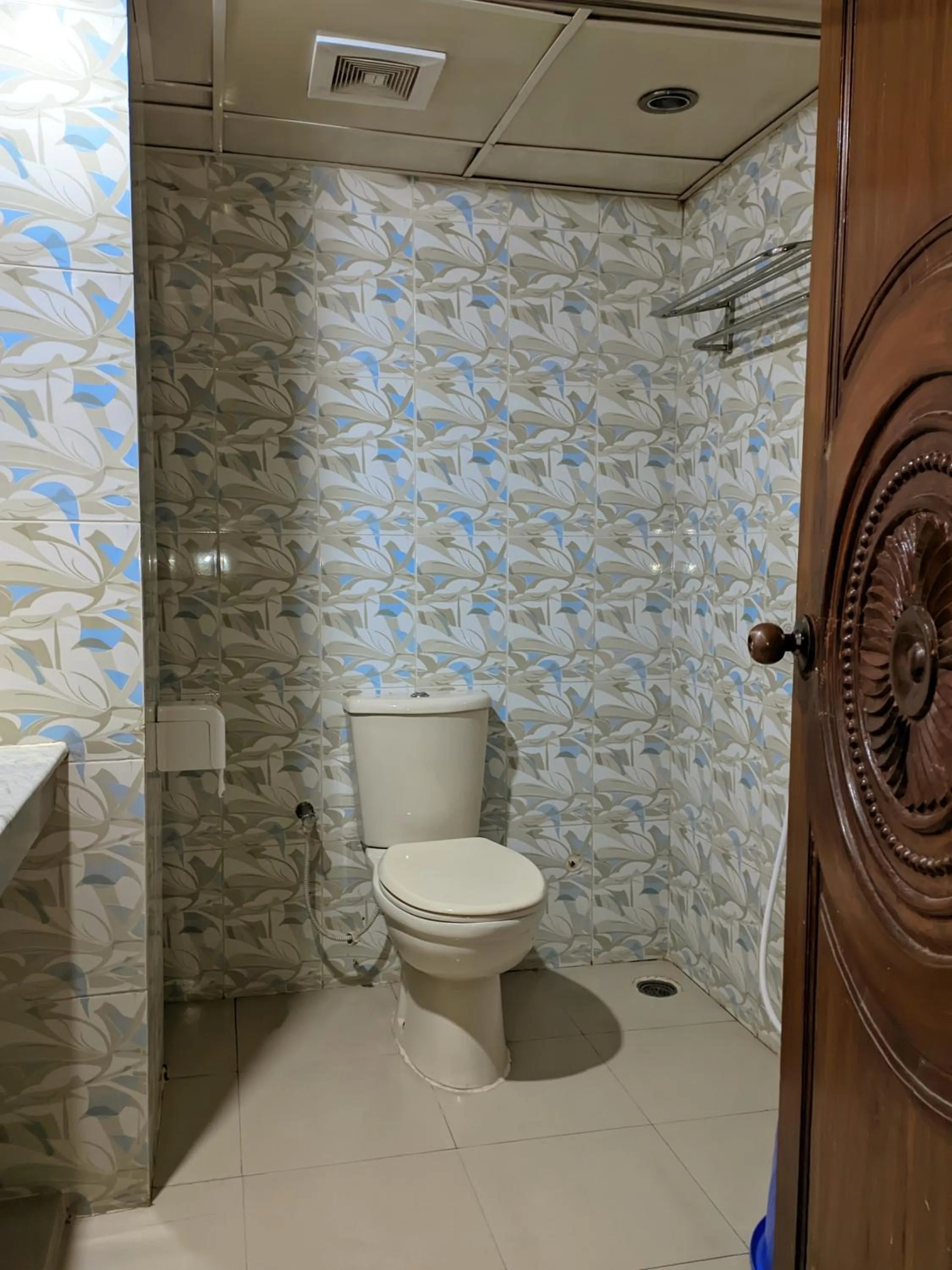 Toilet in Panshi Inn Sylhet