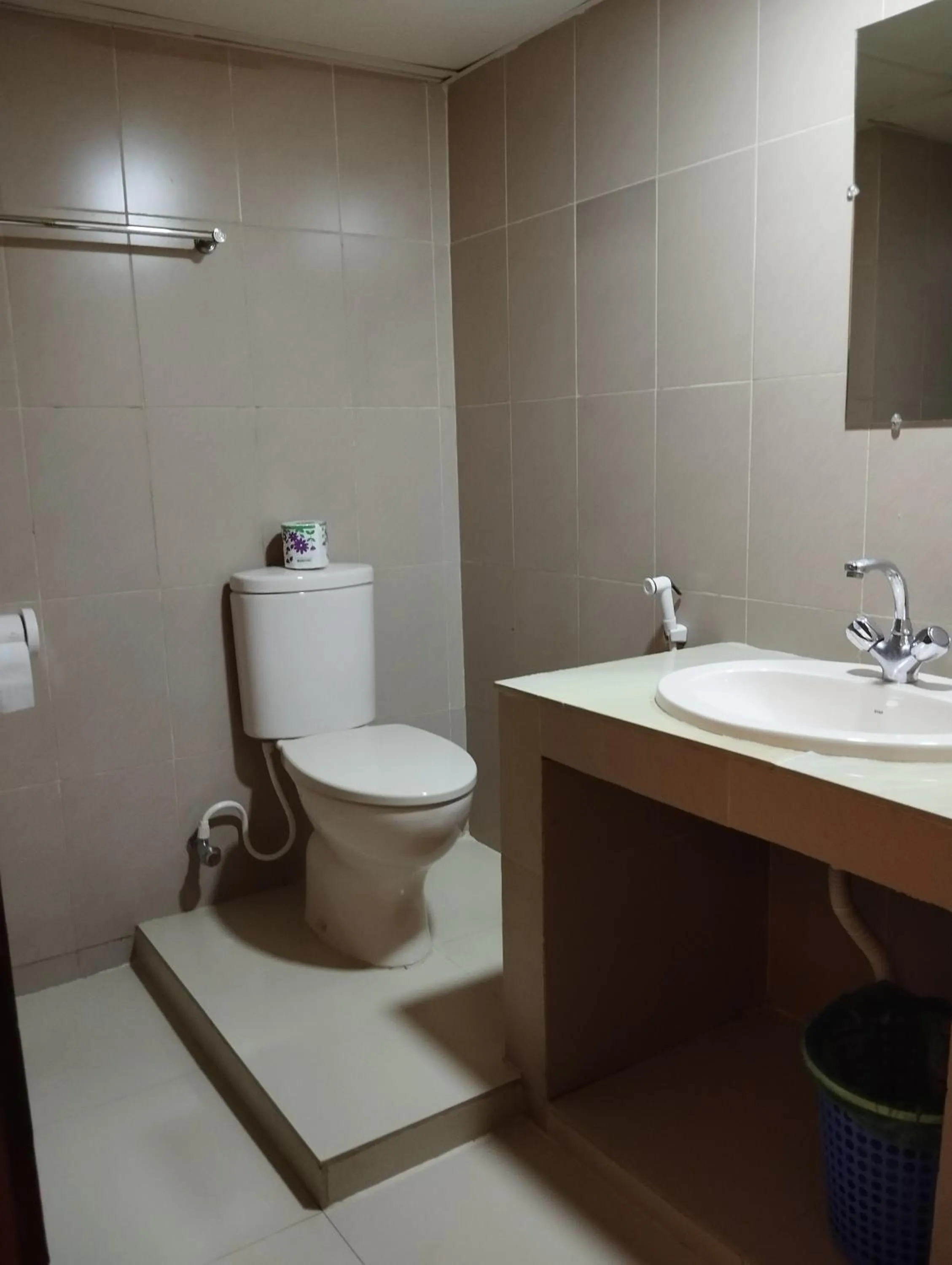 Toilet in Panshi Inn Sylhet