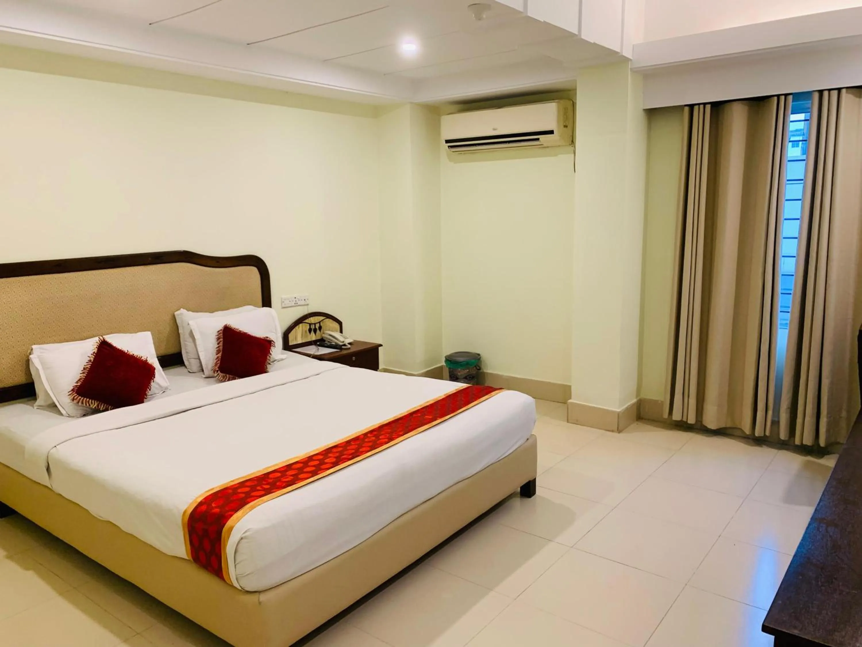 Bed in Panshi Inn Sylhet