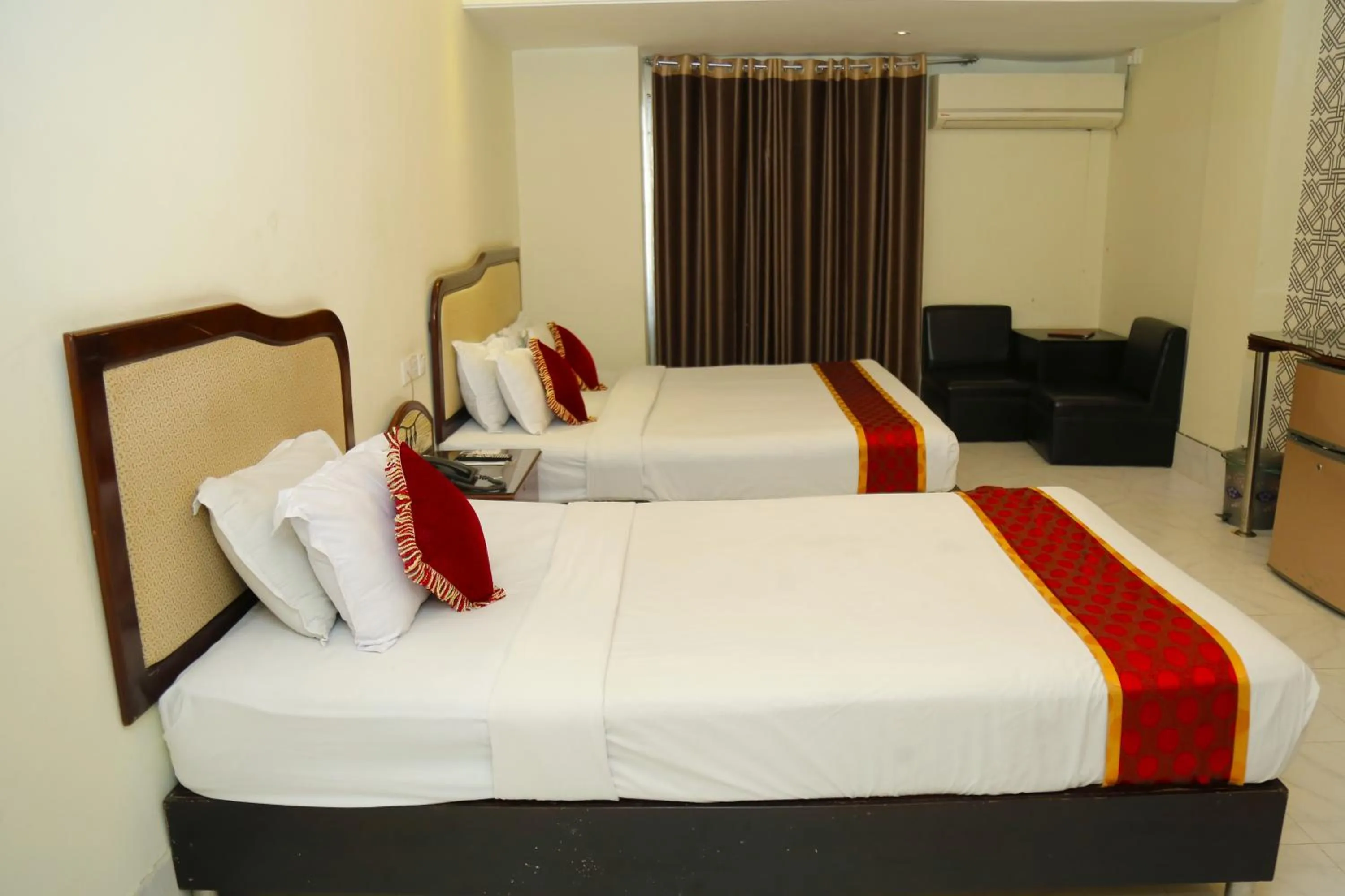Bed in Panshi Inn Sylhet