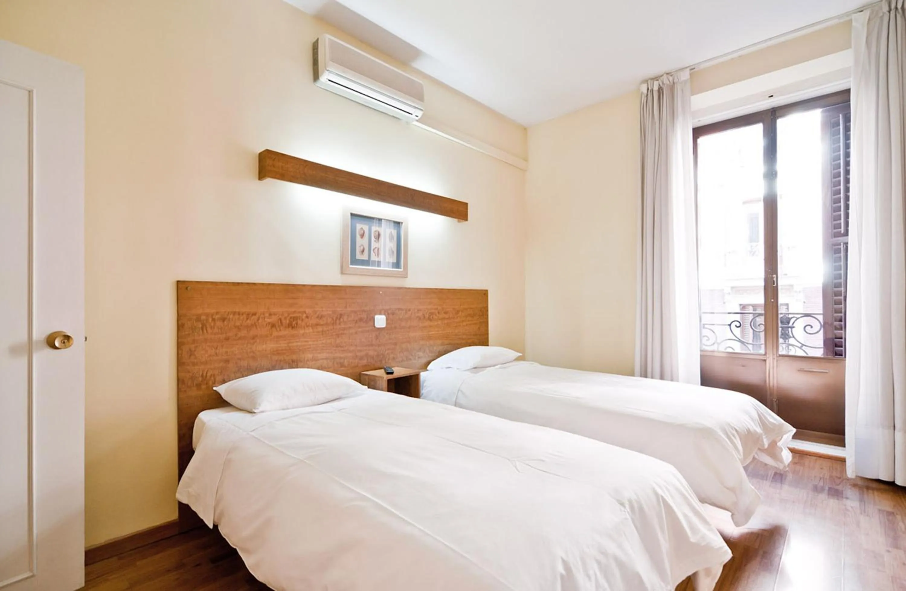 Bed in Hostal Asunción