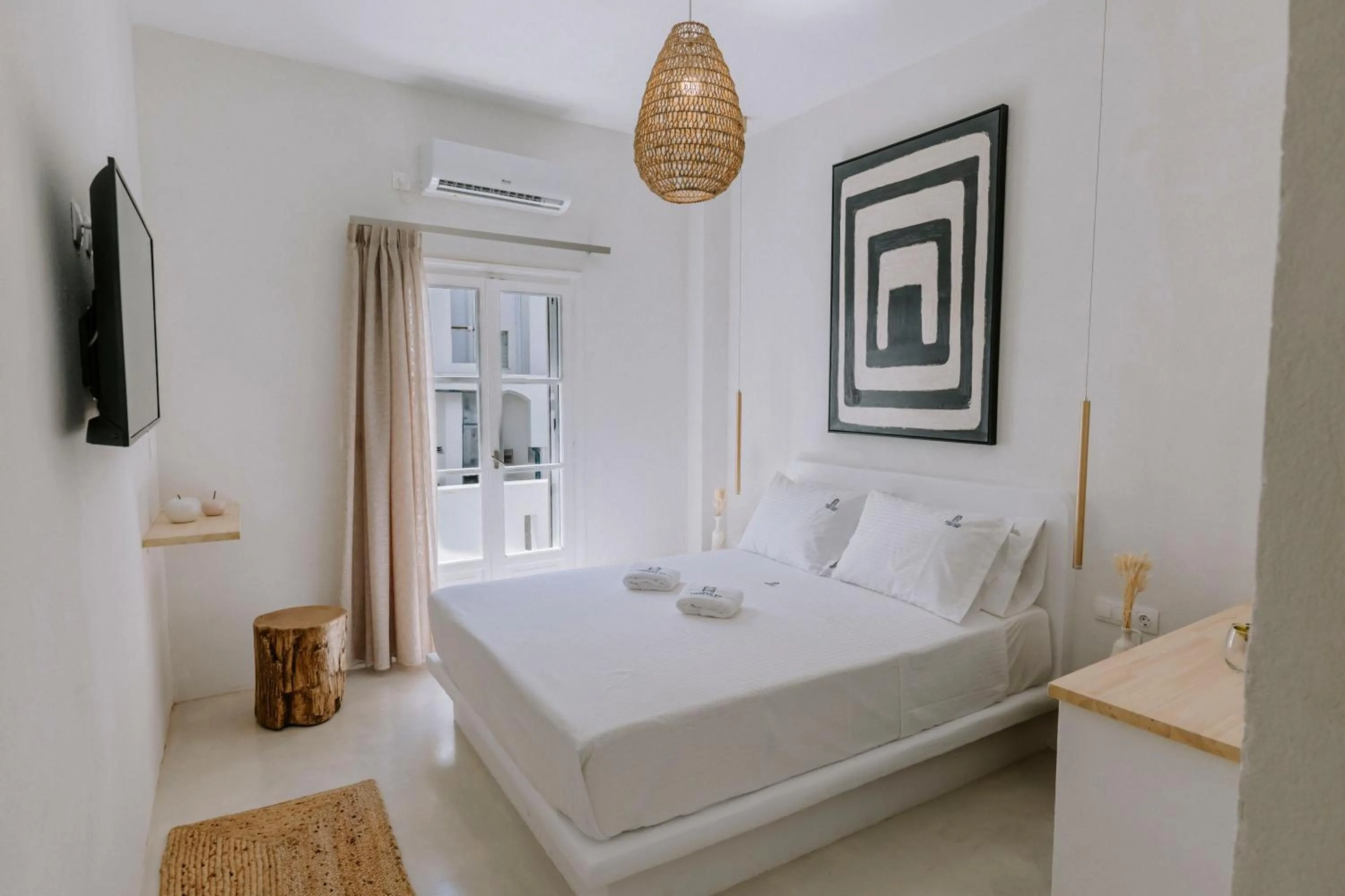 HERCULES LUXURY LIVING