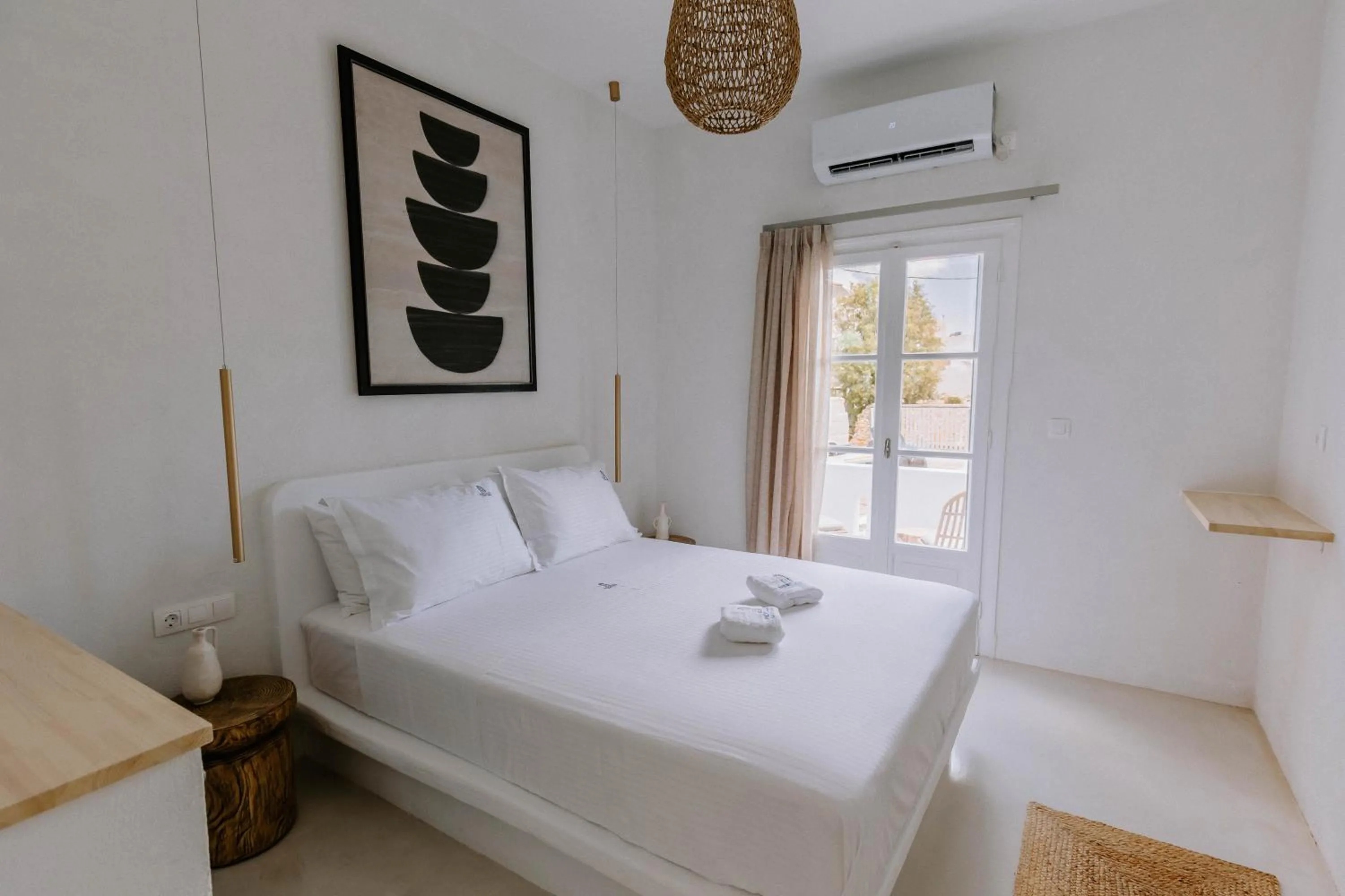 HERCULES LUXURY LIVING