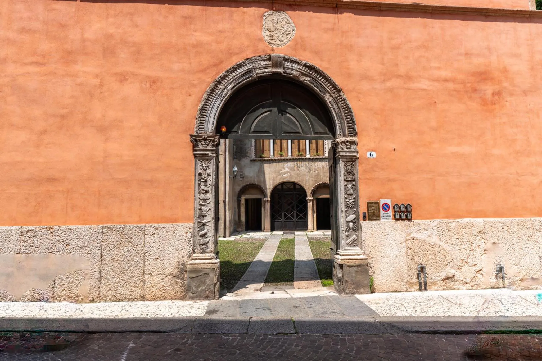 Palazzo delle Guglie by Postcardsfrom