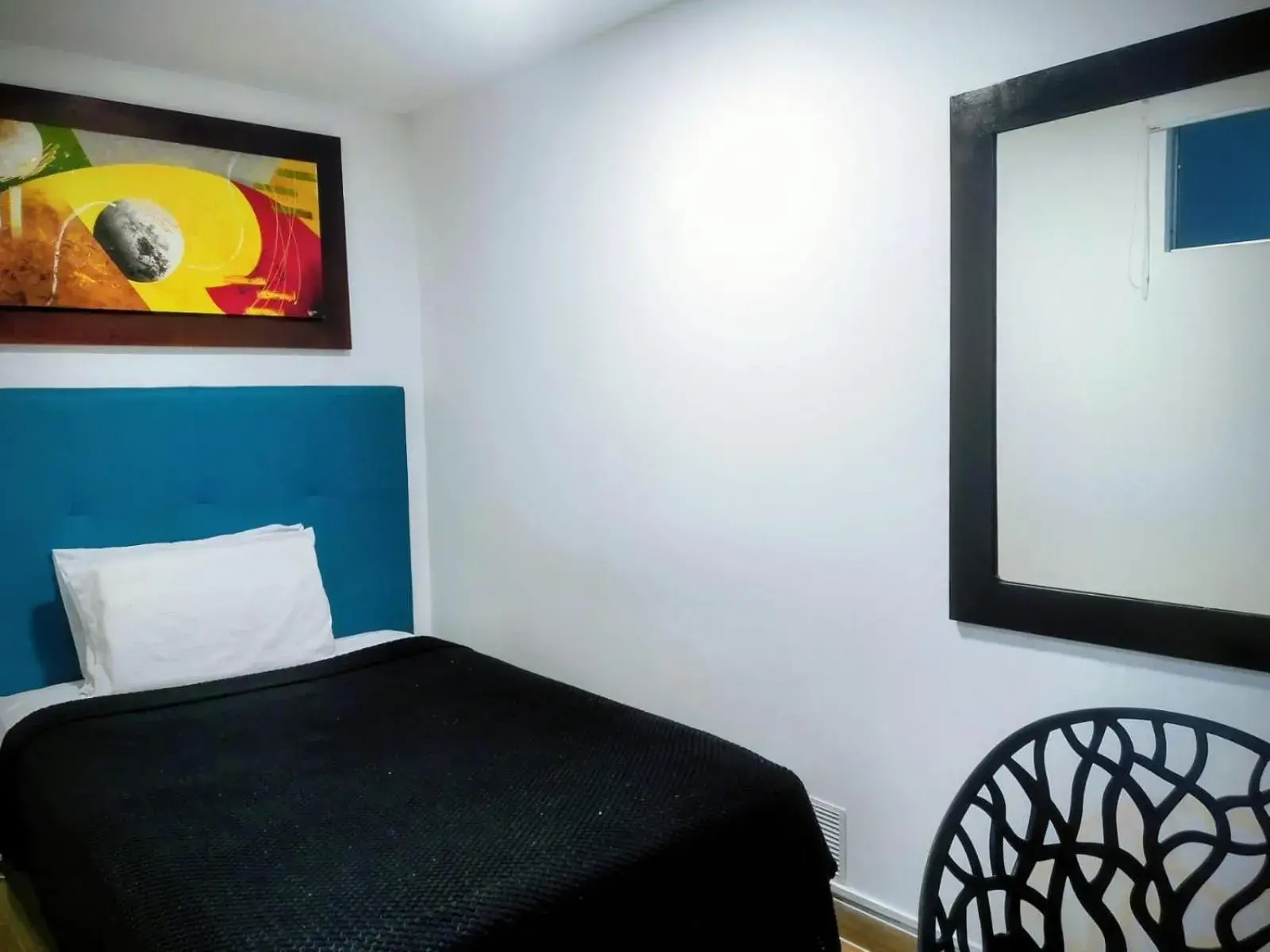 Standard Single Room in Hotel Bogotá la embajada Standard Single Room in Hotel Bogotá la embajada