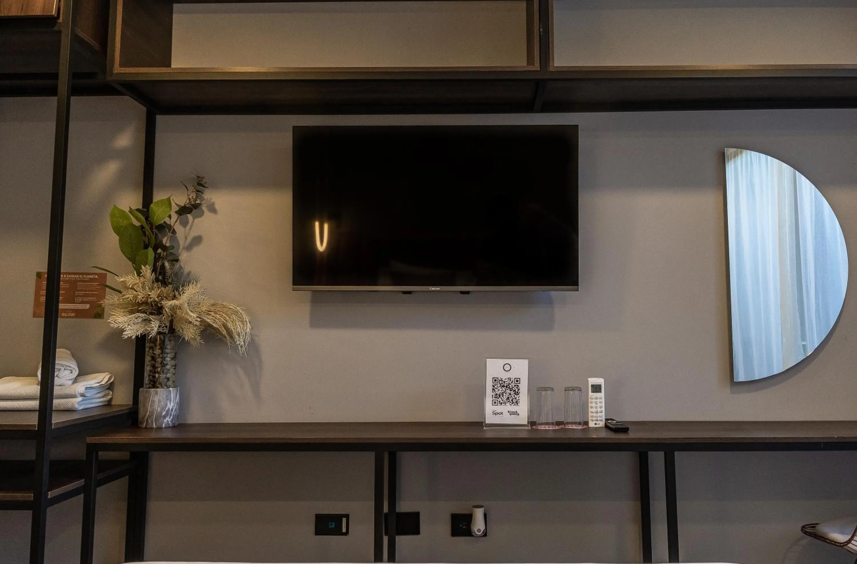 TV and multimedia in The O by Seekers Medellín