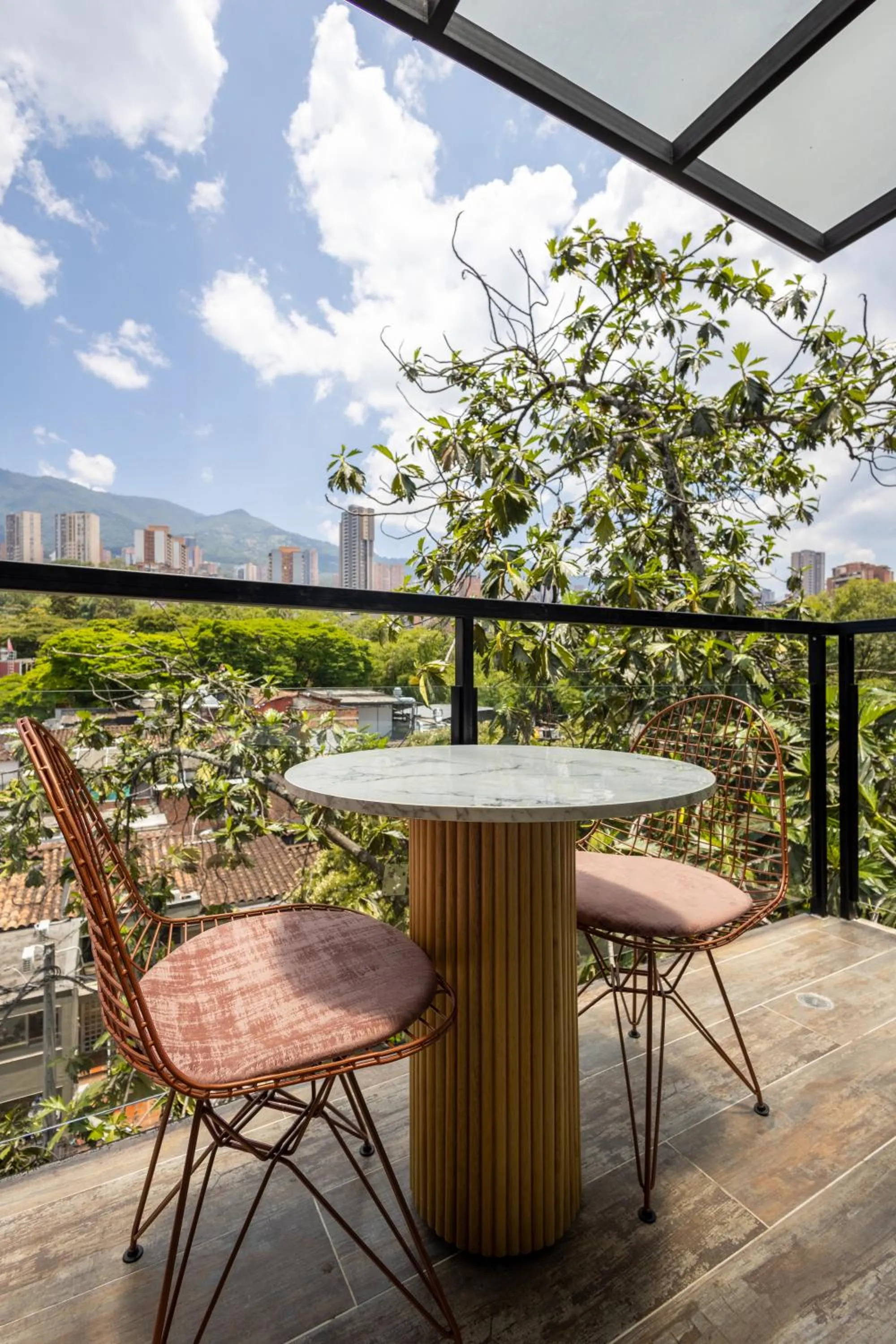 Balcony/Terrace in The O by Seekers Medellín