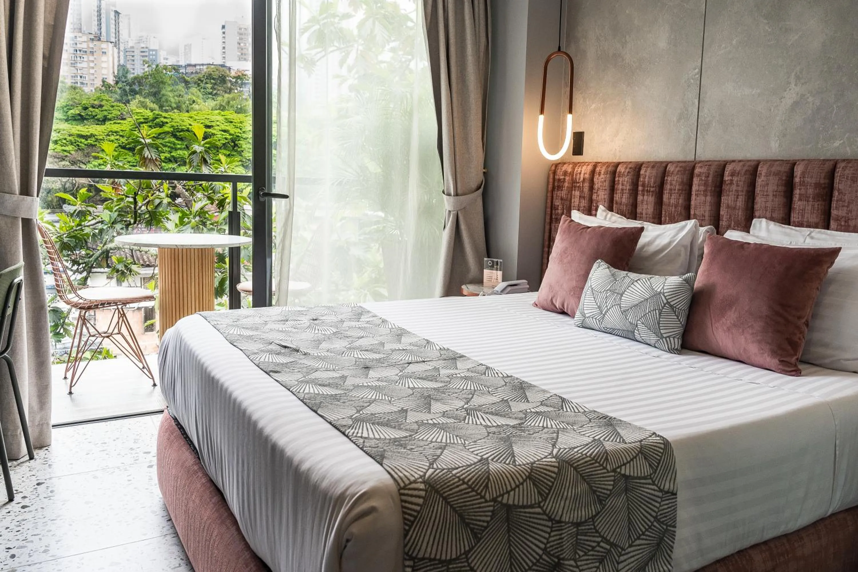 Bed in The O by Seekers Medellín