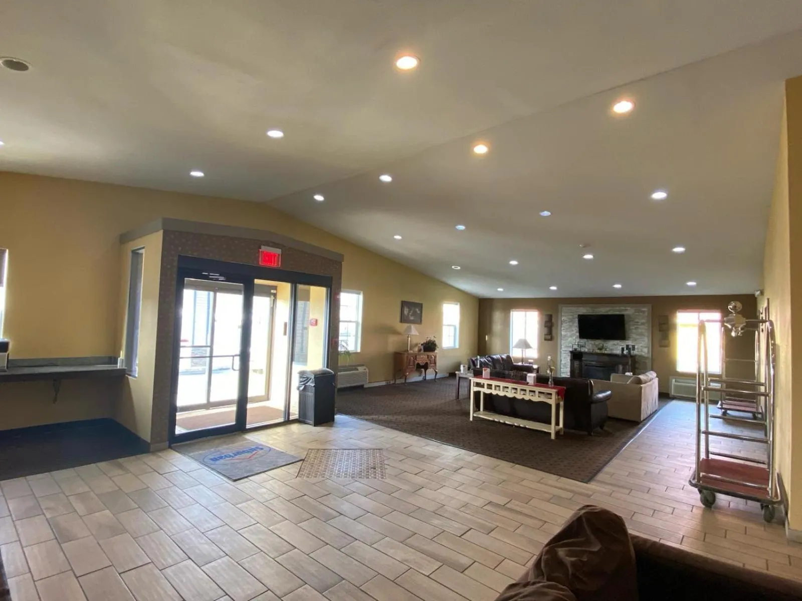 Super 8 by Wyndham Fort Wayne