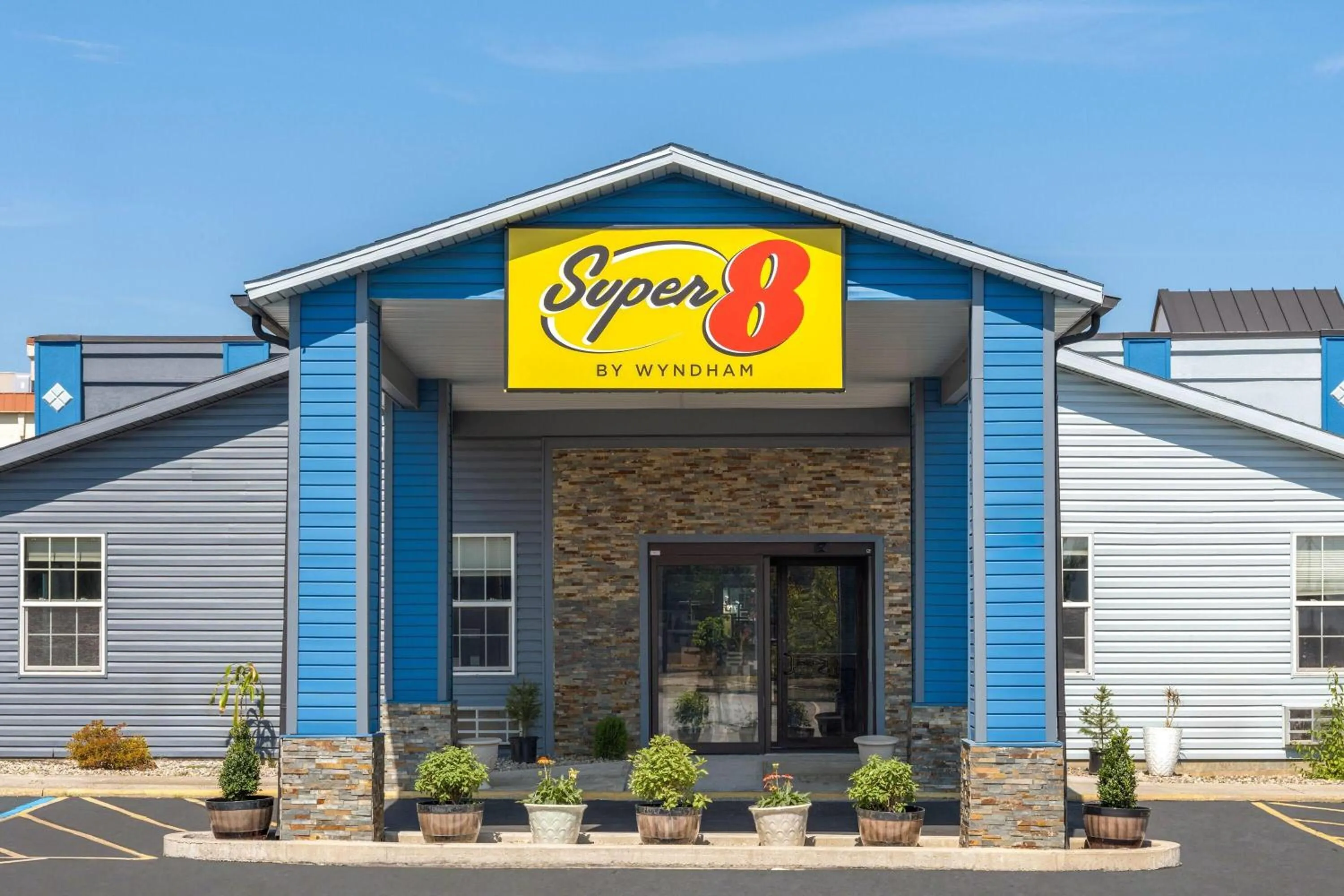 Property building in Super 8 by Wyndham Fort Wayne