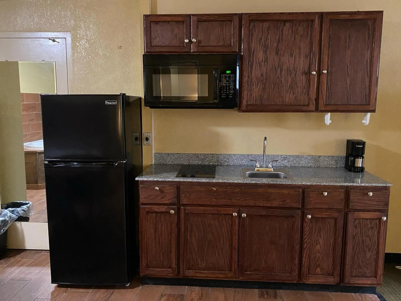 Super 8 by Wyndham Fort Wayne