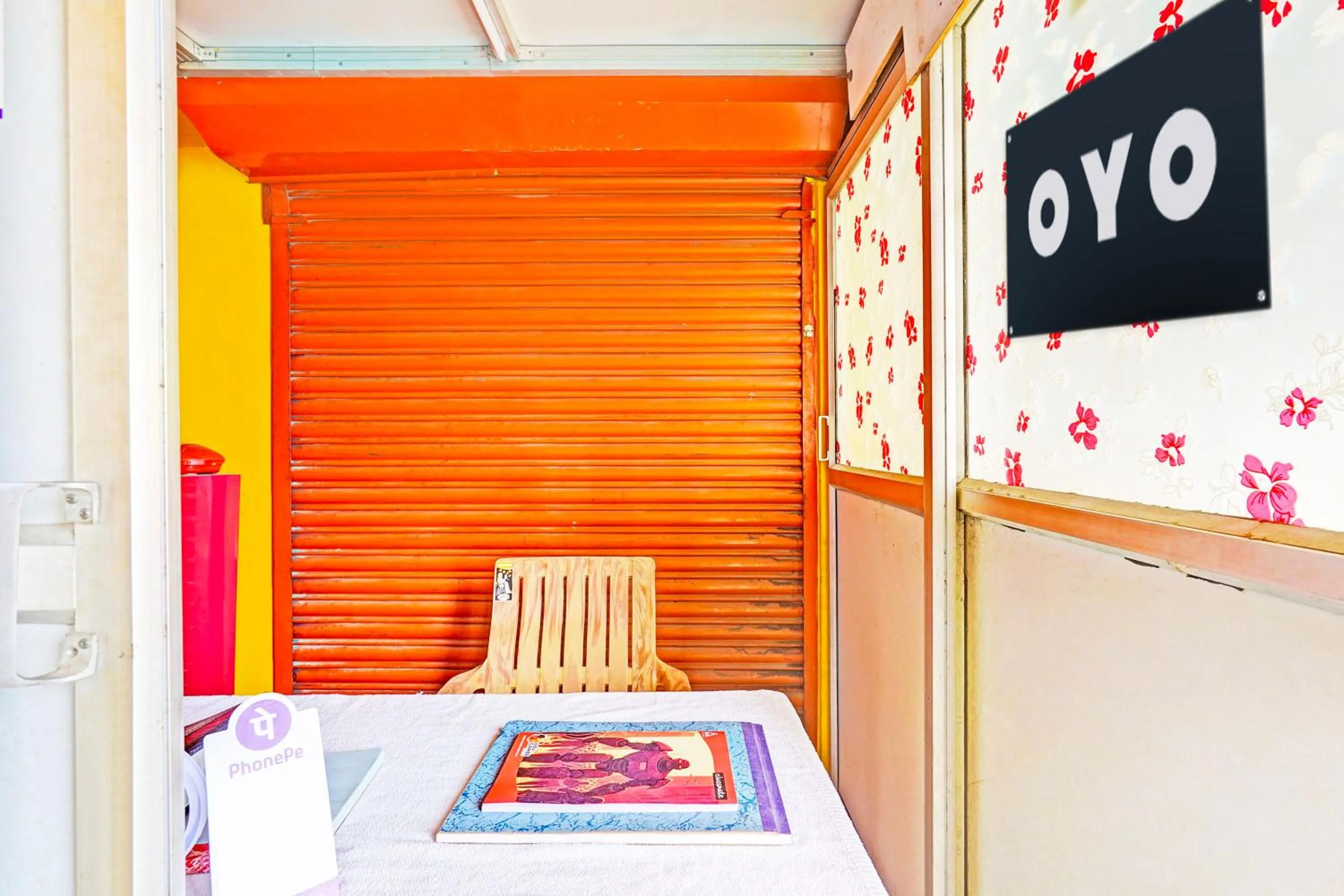 Lobby or reception, Bed in Hotel O by OYO LA VGA RESIDENCY