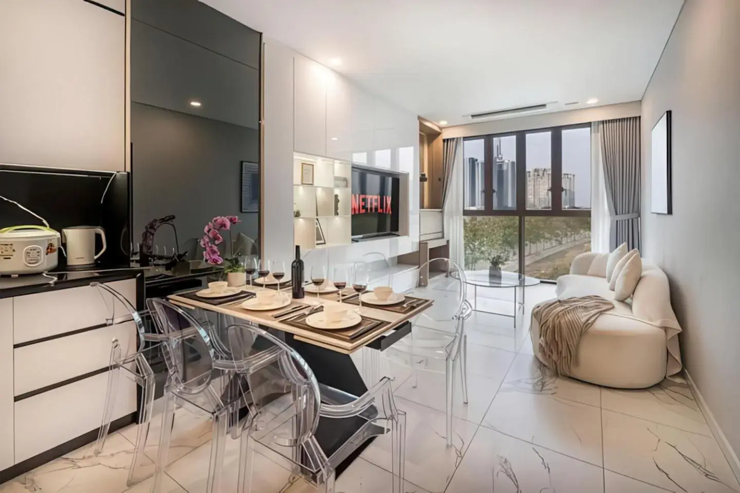 TV and multimedia in The Galleria Thủ Thiêm - Panorama Sky View TV and multimedia in The Galleria Thủ Thiêm - Panorama Sky View