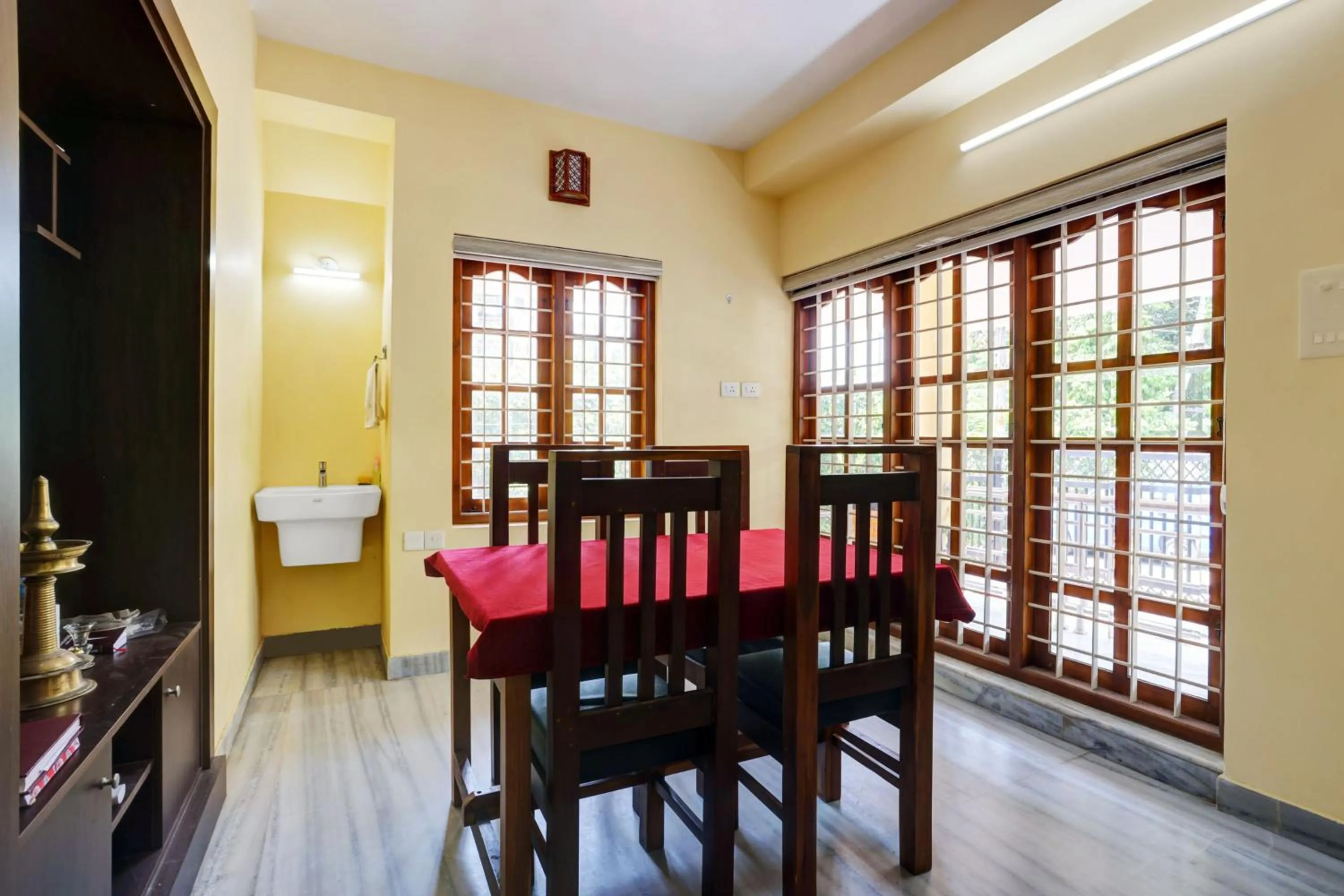 Lobby or reception in Hotel O LM RESIDENCY