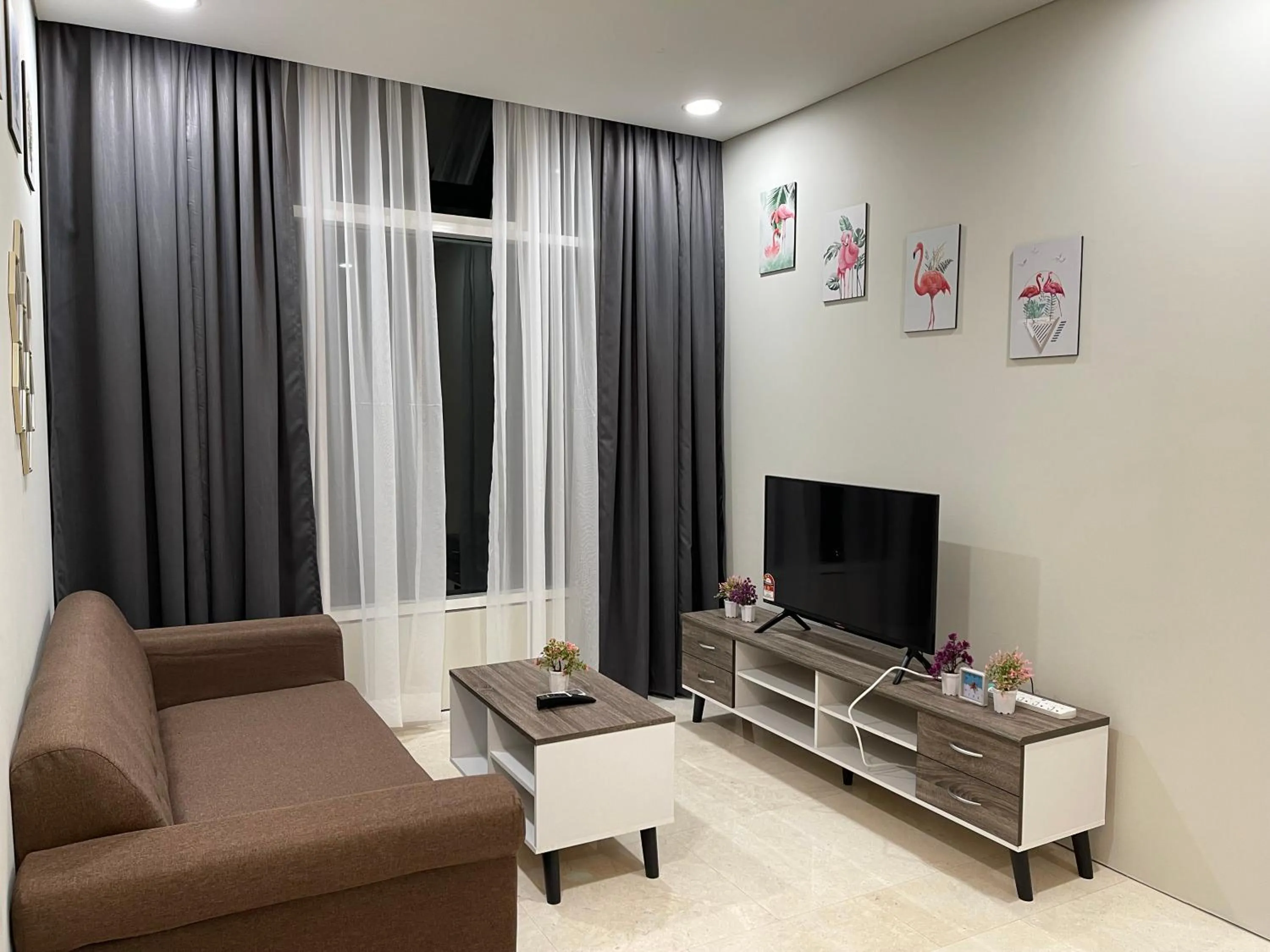 TV and multimedia in Sky Suites KLCC by Luna KL