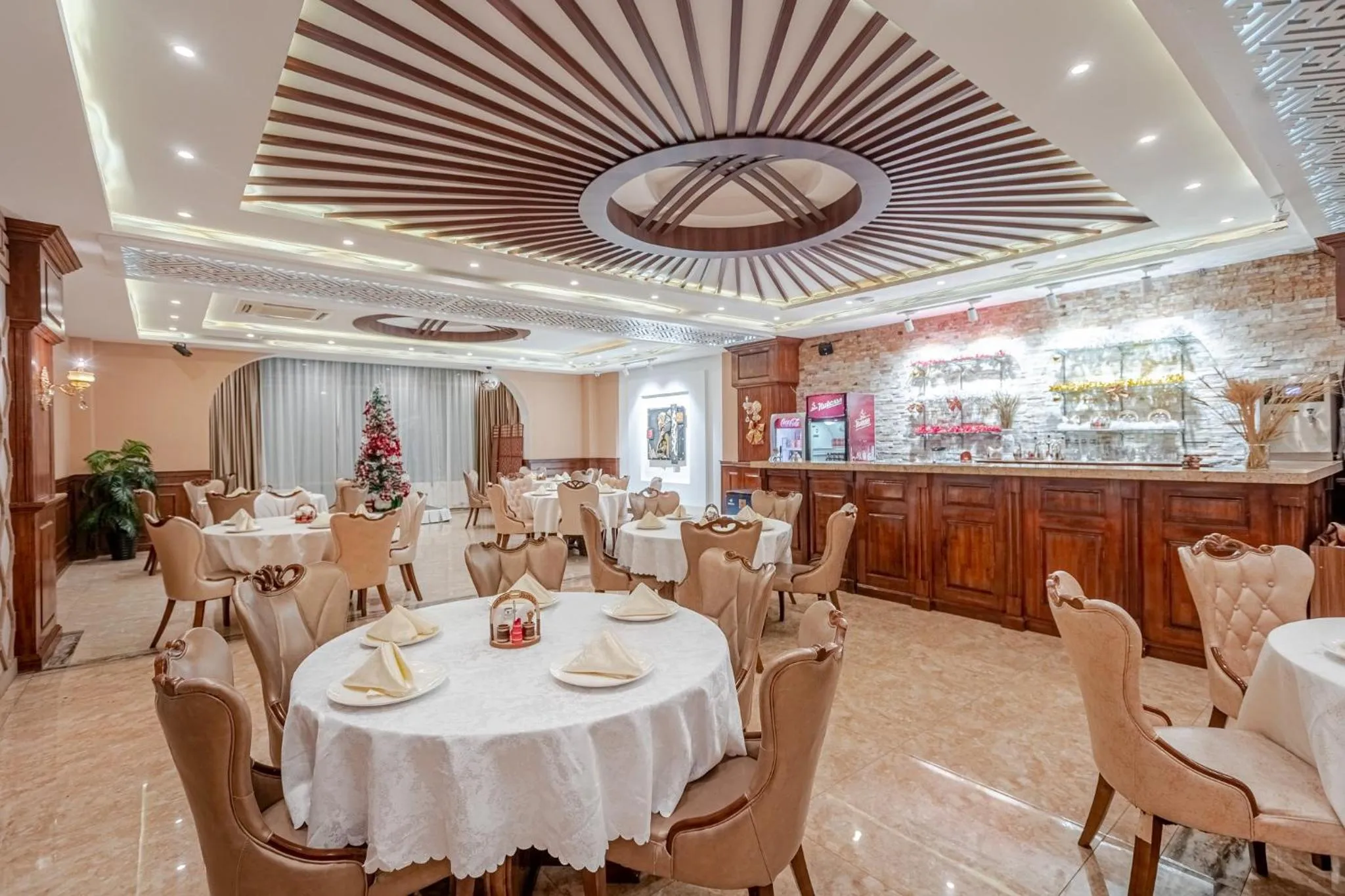 Restaurant/places to eat in Amar Hotel Ulaanbaatar live