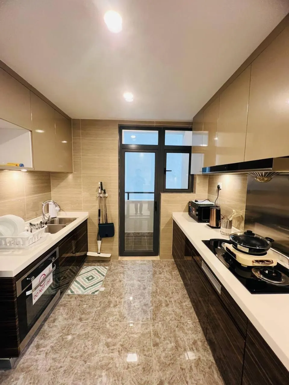 R&F Seine Region by ANJU