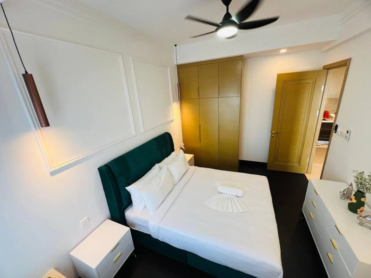 Bed in R&F Seine Region by ANJU