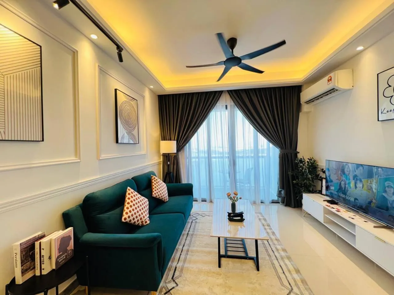 R&F Seine Region by ANJU