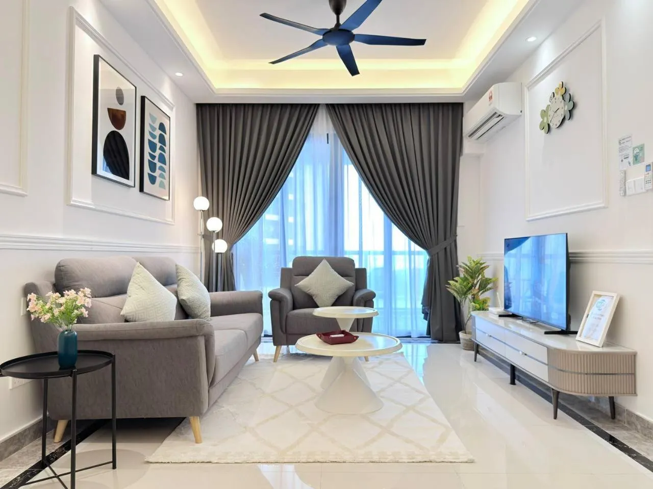 R&F Seine Region by ANJU