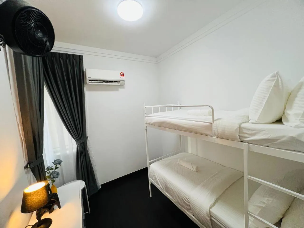 Bed in R&F Seine Region by ANJU