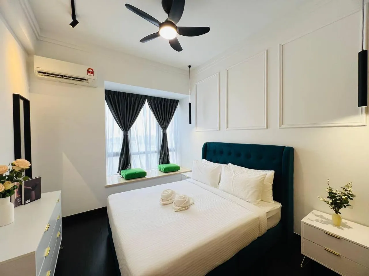 Bed in R&F Seine Region by ANJU