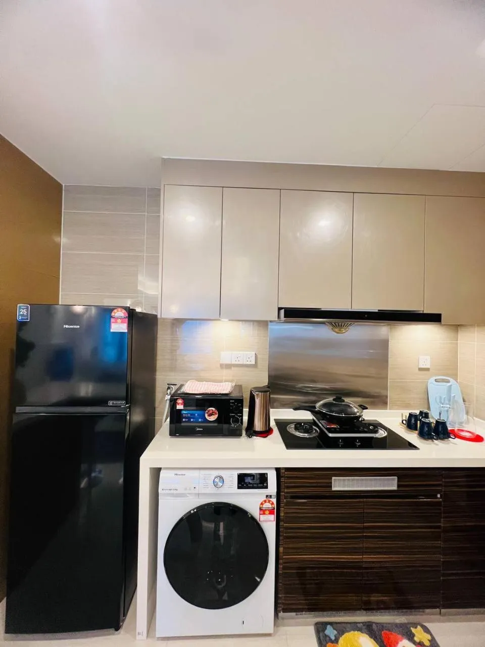 R&F Seine Region by ANJU