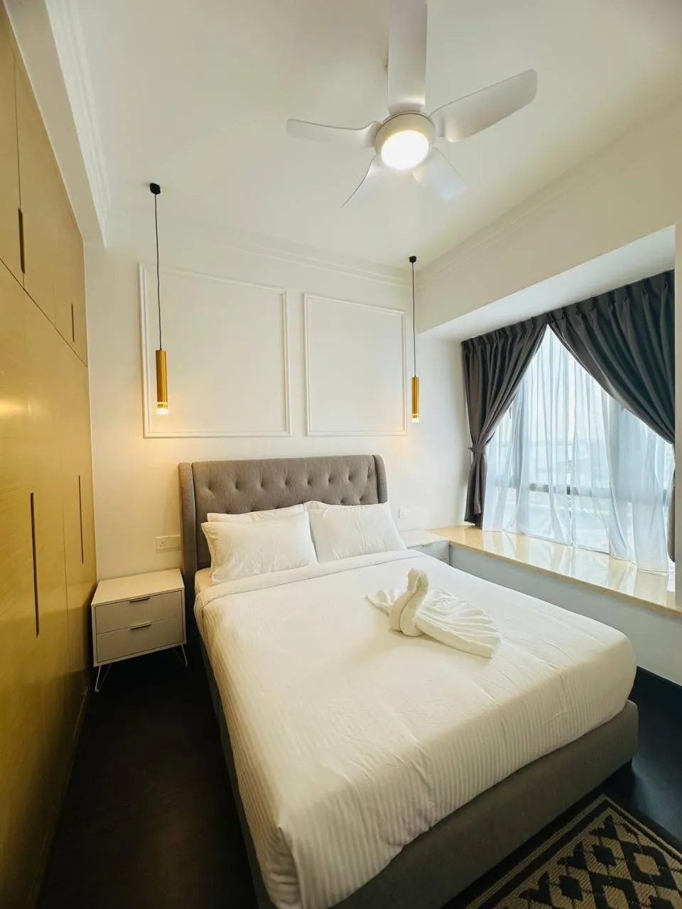 Bed in R&F Seine Region by ANJU