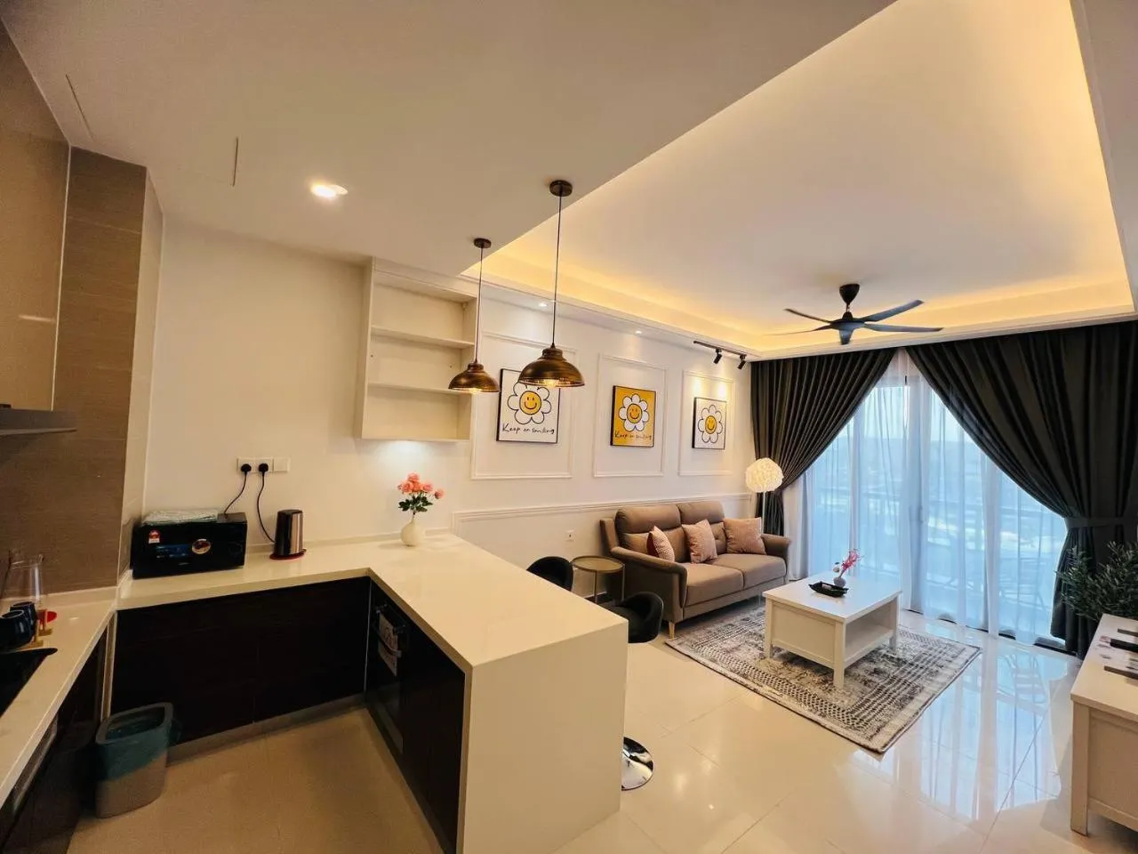 R&F Seine Region by ANJU