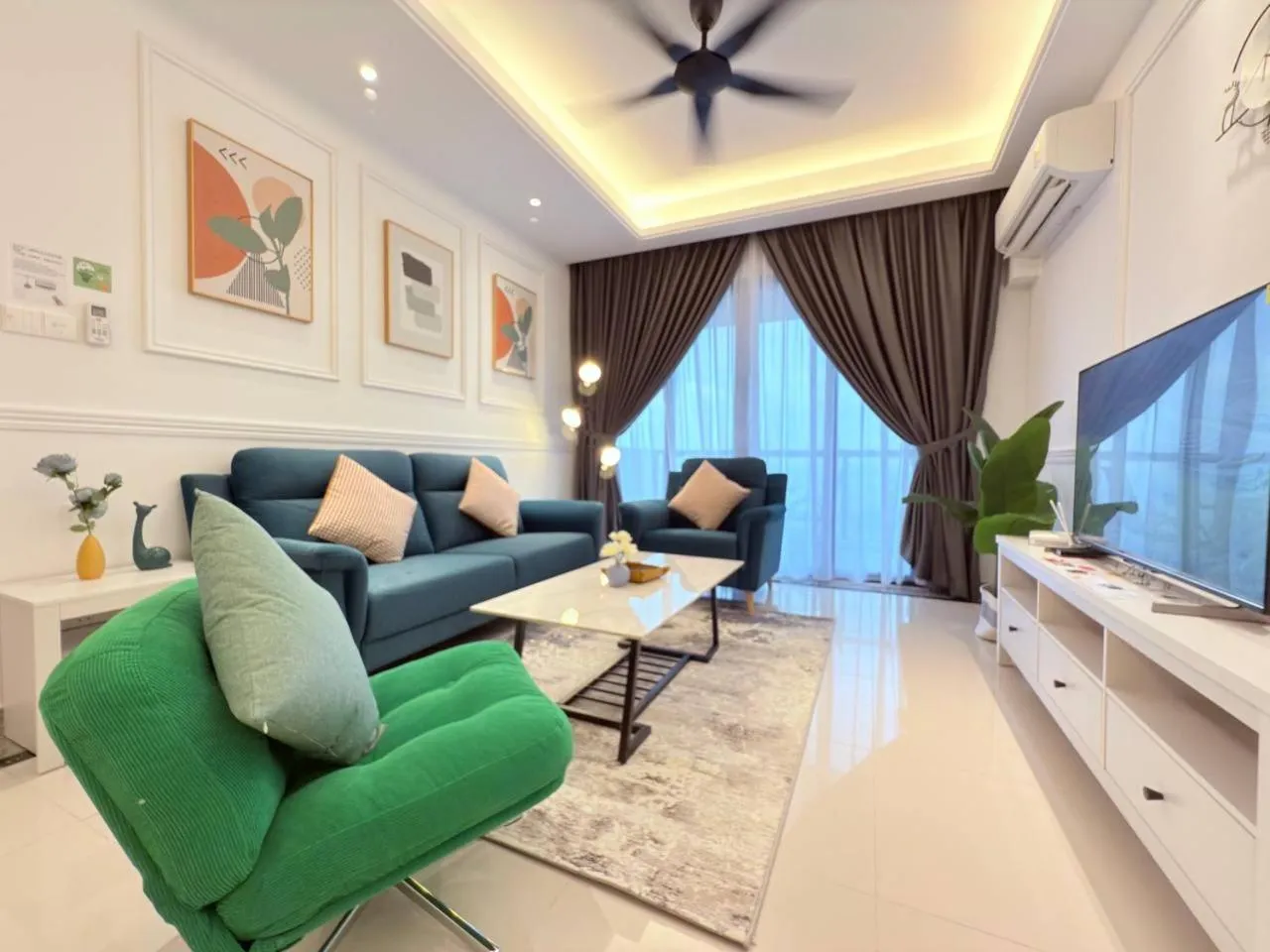 R&F Seine Region by ANJU