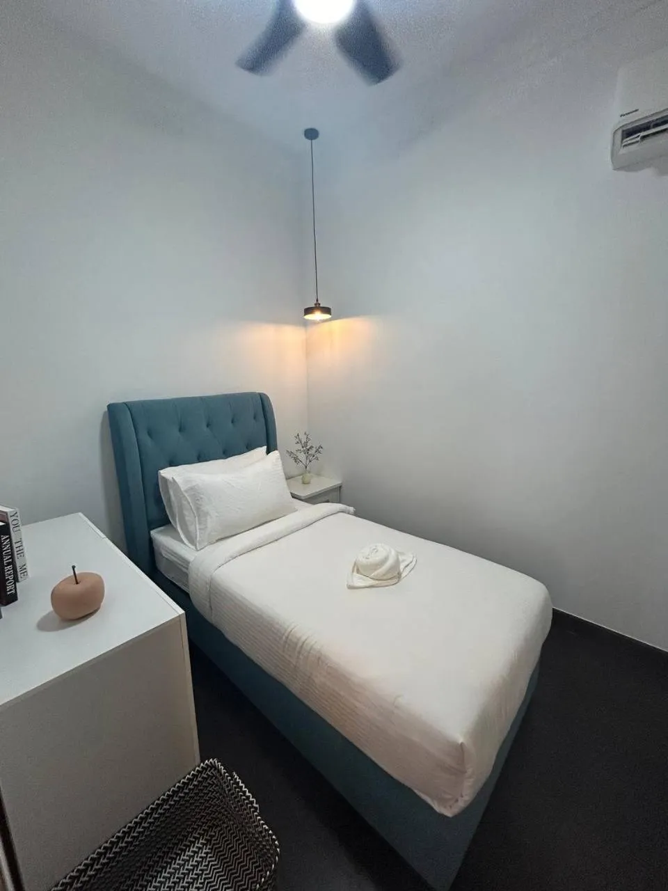 Bed in R&F Seine Region by ANJU