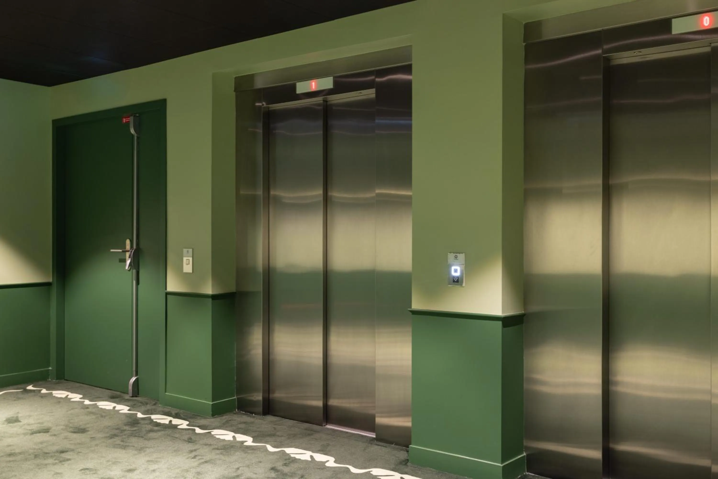 Decorative detail in Hôtel Kyriad Prestige Paris Asnieres