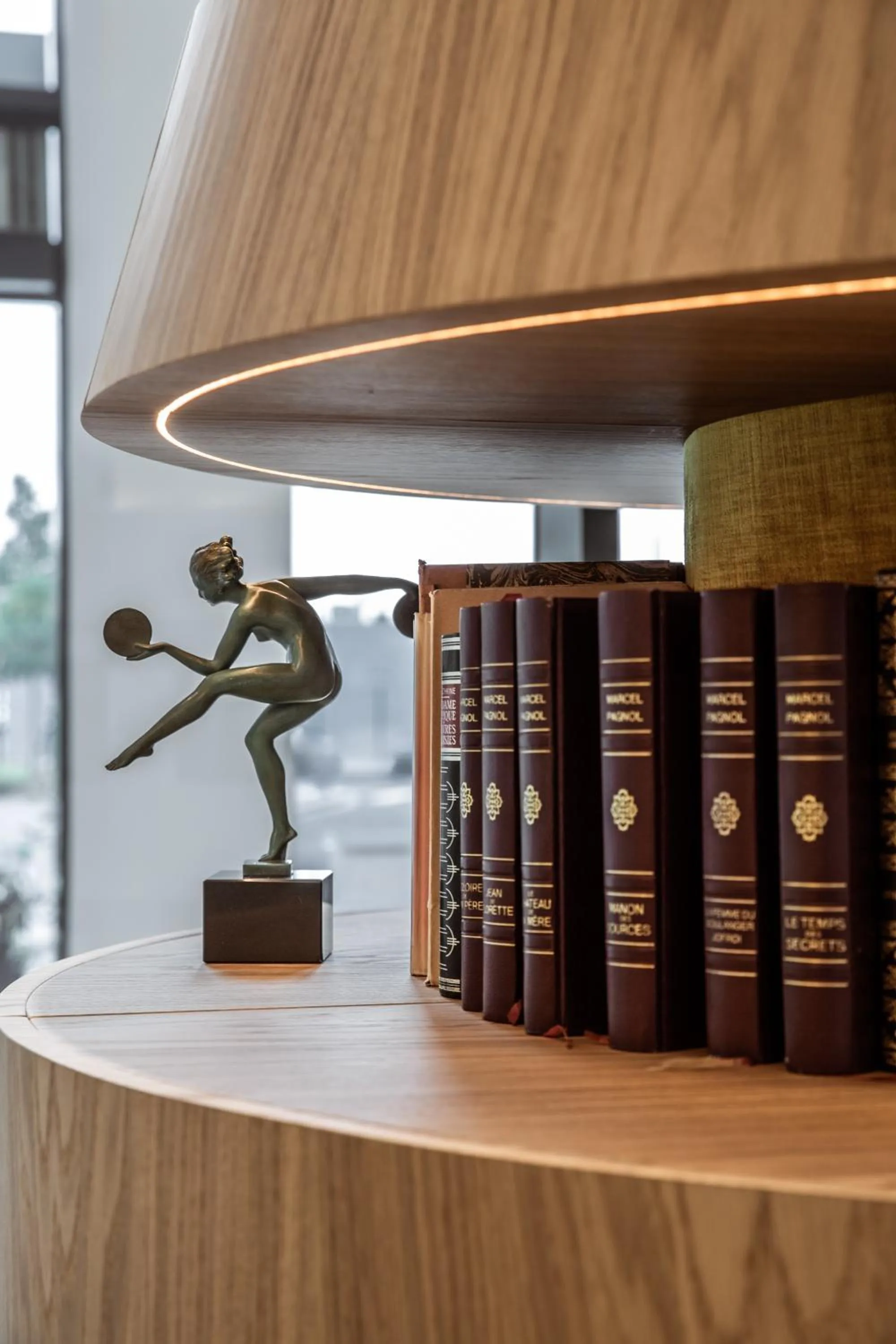 Property building in Hôtel Kyriad Prestige Paris Asnieres