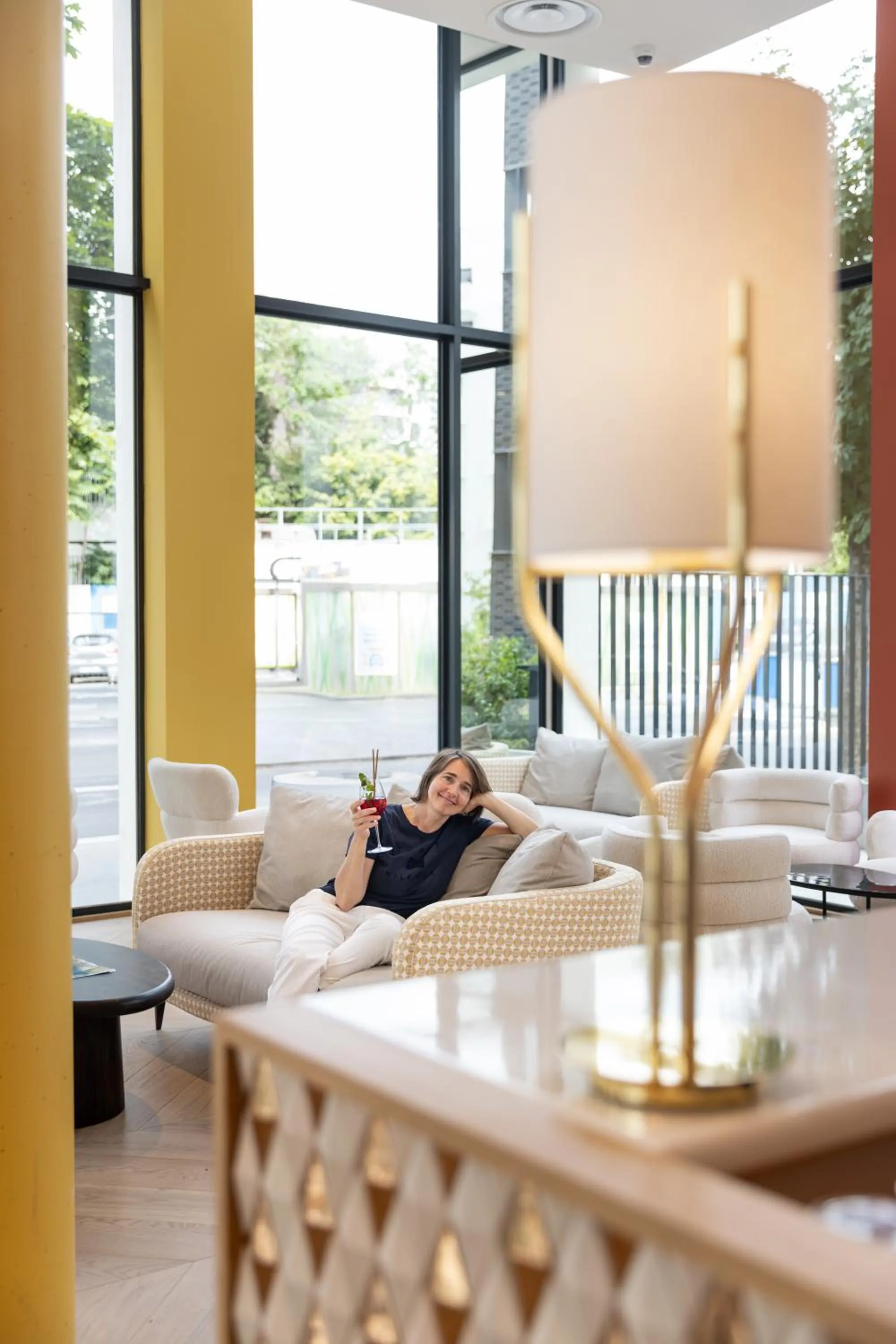 People in Hôtel Kyriad Prestige Paris Asnieres