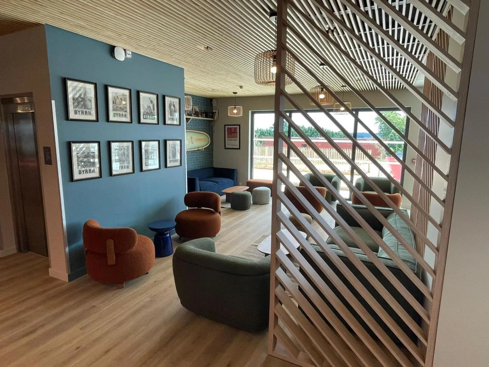 Seating area in Kyriad Limoges - Ester