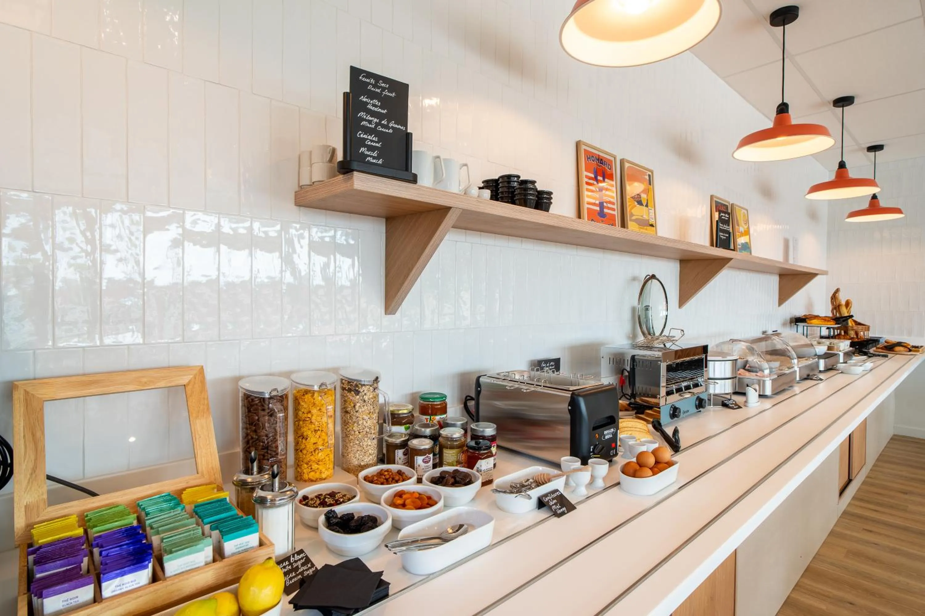 Buffet breakfast in Kyriad Limoges - Ester