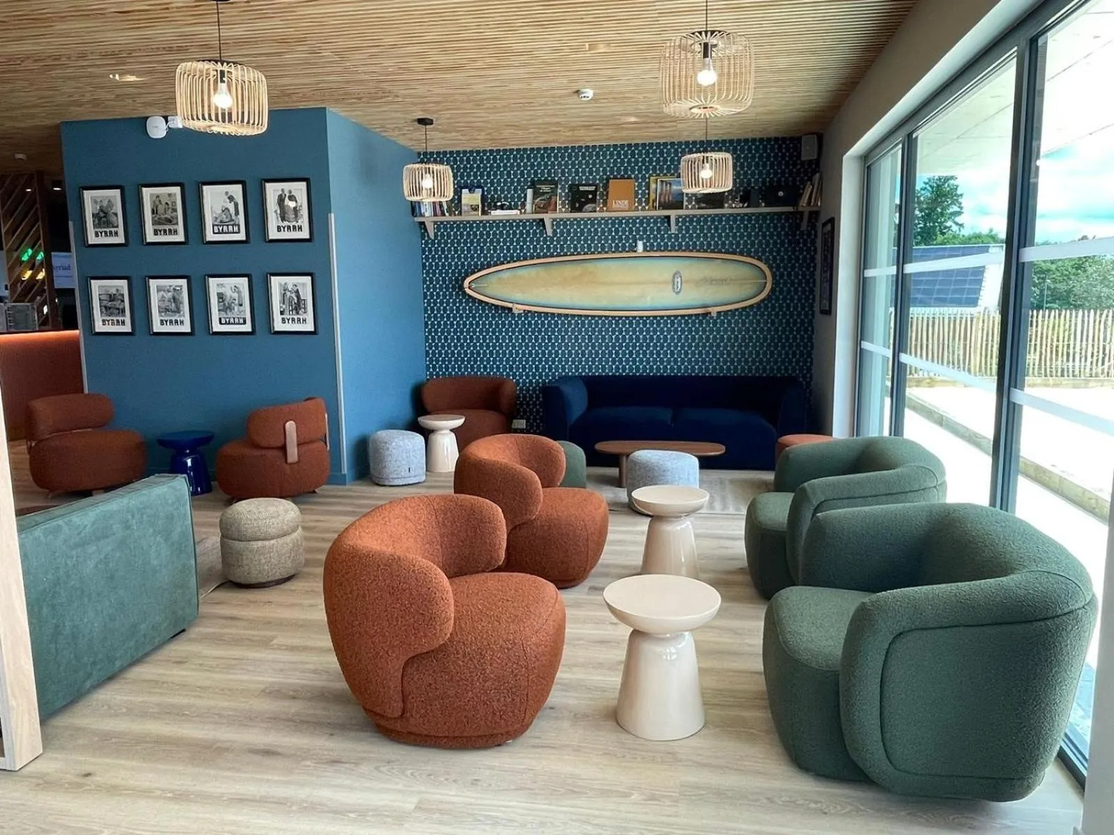 Living room in Kyriad Limoges - Ester