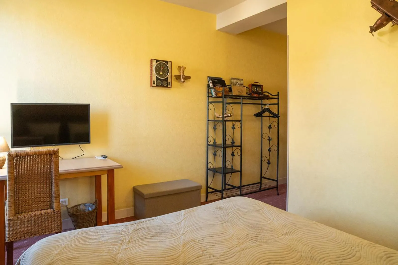 Bedroom, Bed in Le Fin Chapon