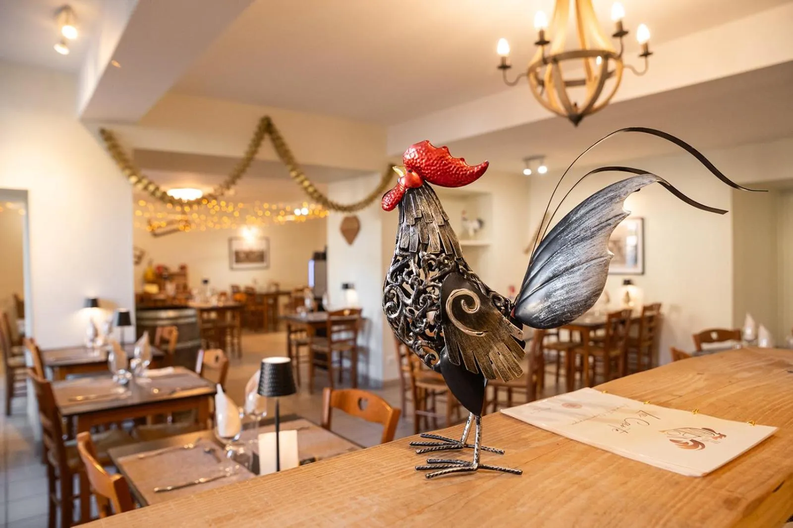 Restaurant/places to eat in Le Fin Chapon