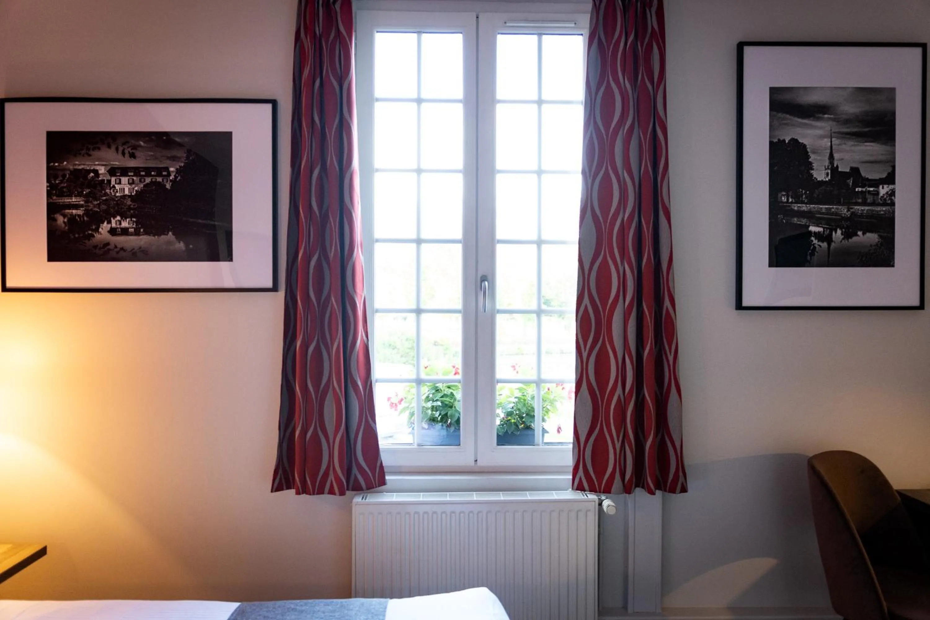 Bed in Hôtel restaurant La Grand Mare