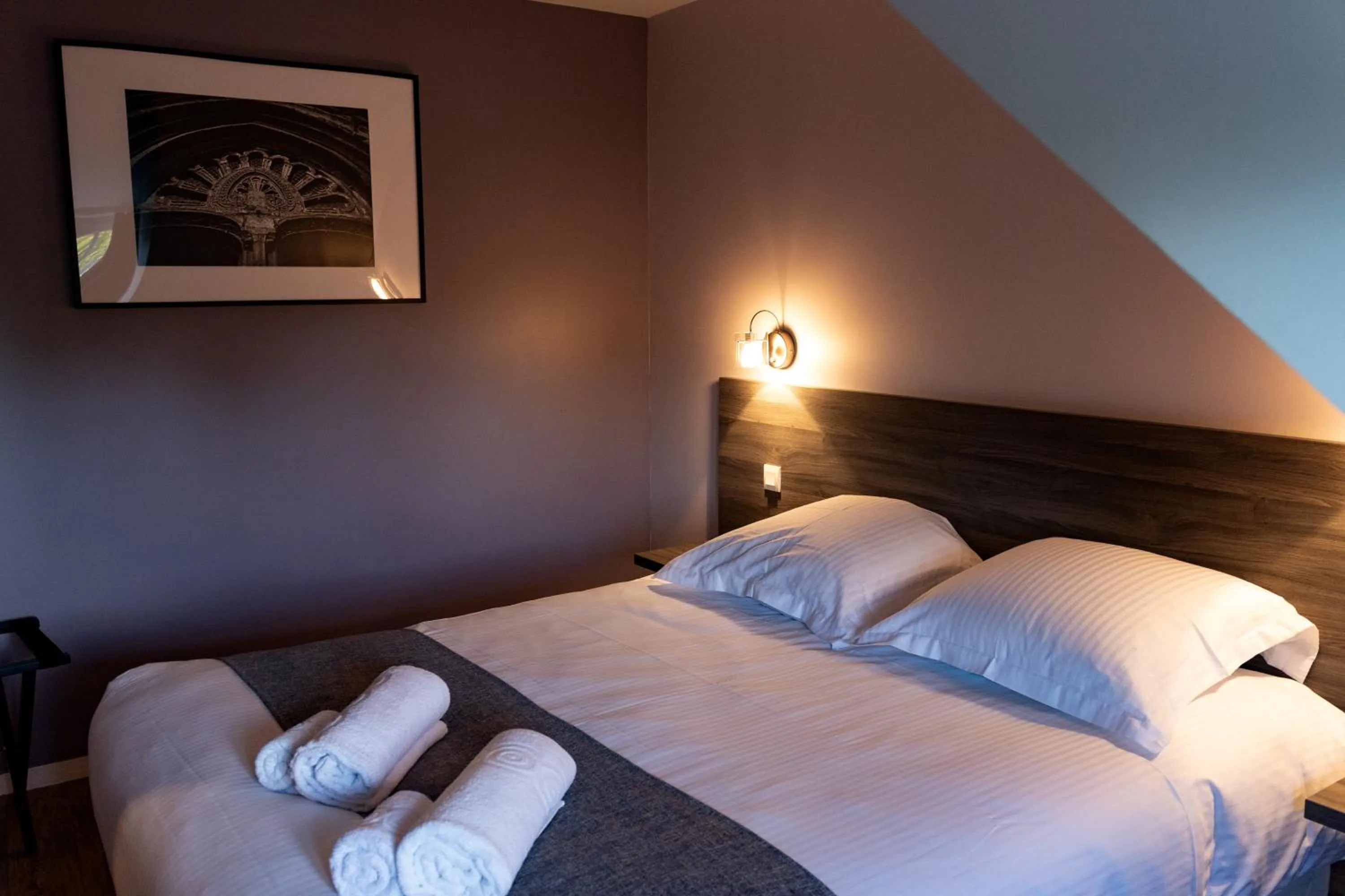 Bed in Hôtel restaurant La Grand Mare